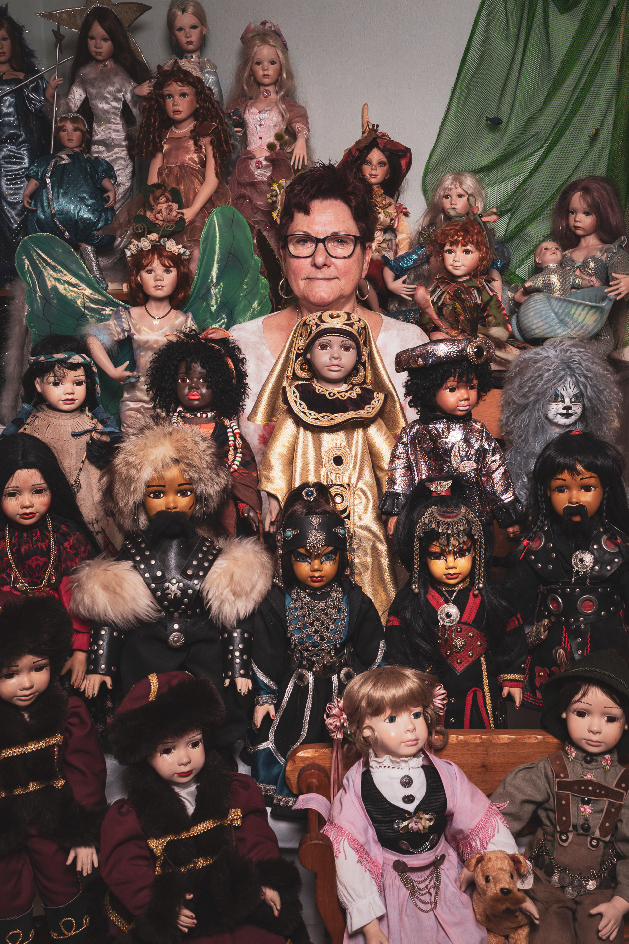 Frau Schlimmgen - Puppensammlerin
