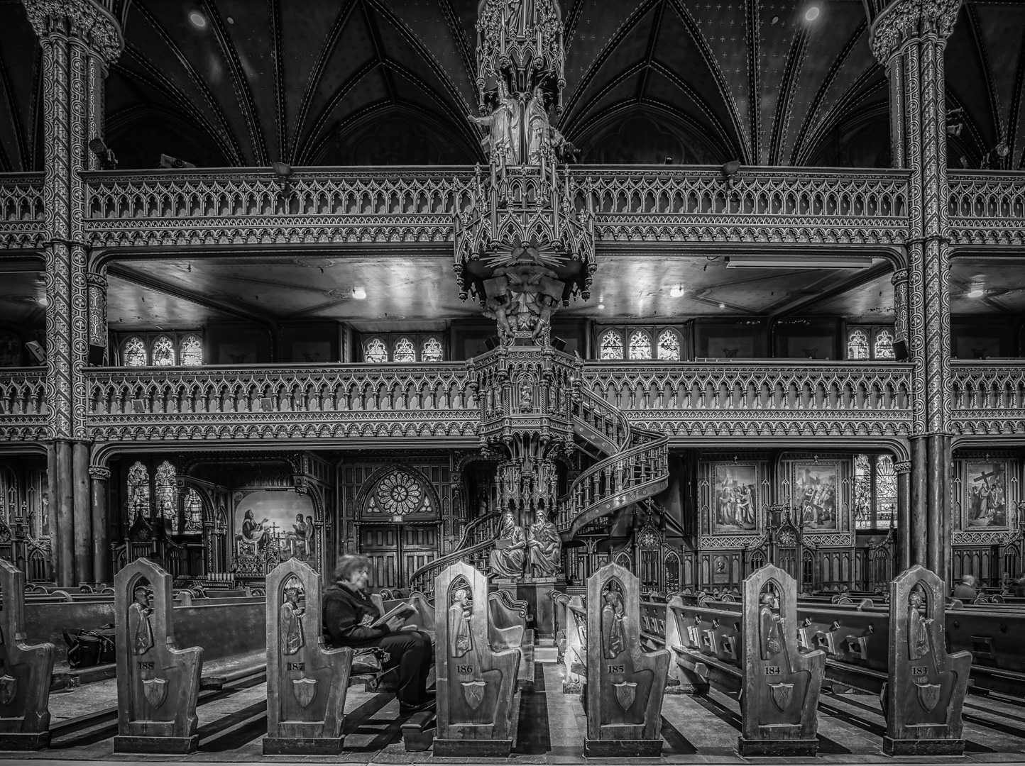 Basilique Notre-Dame 4