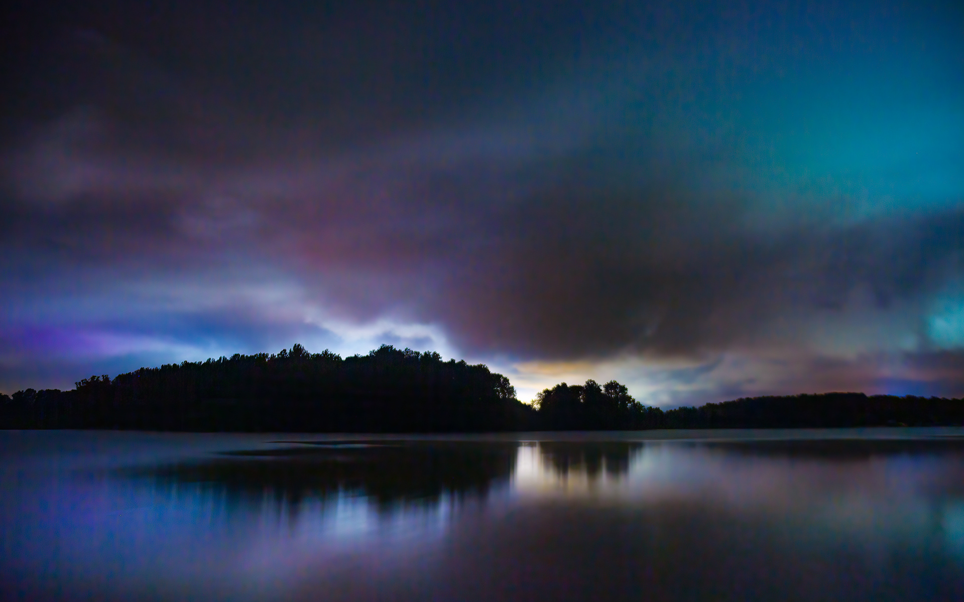 Northern Lights over Lake Anna, VA 2024