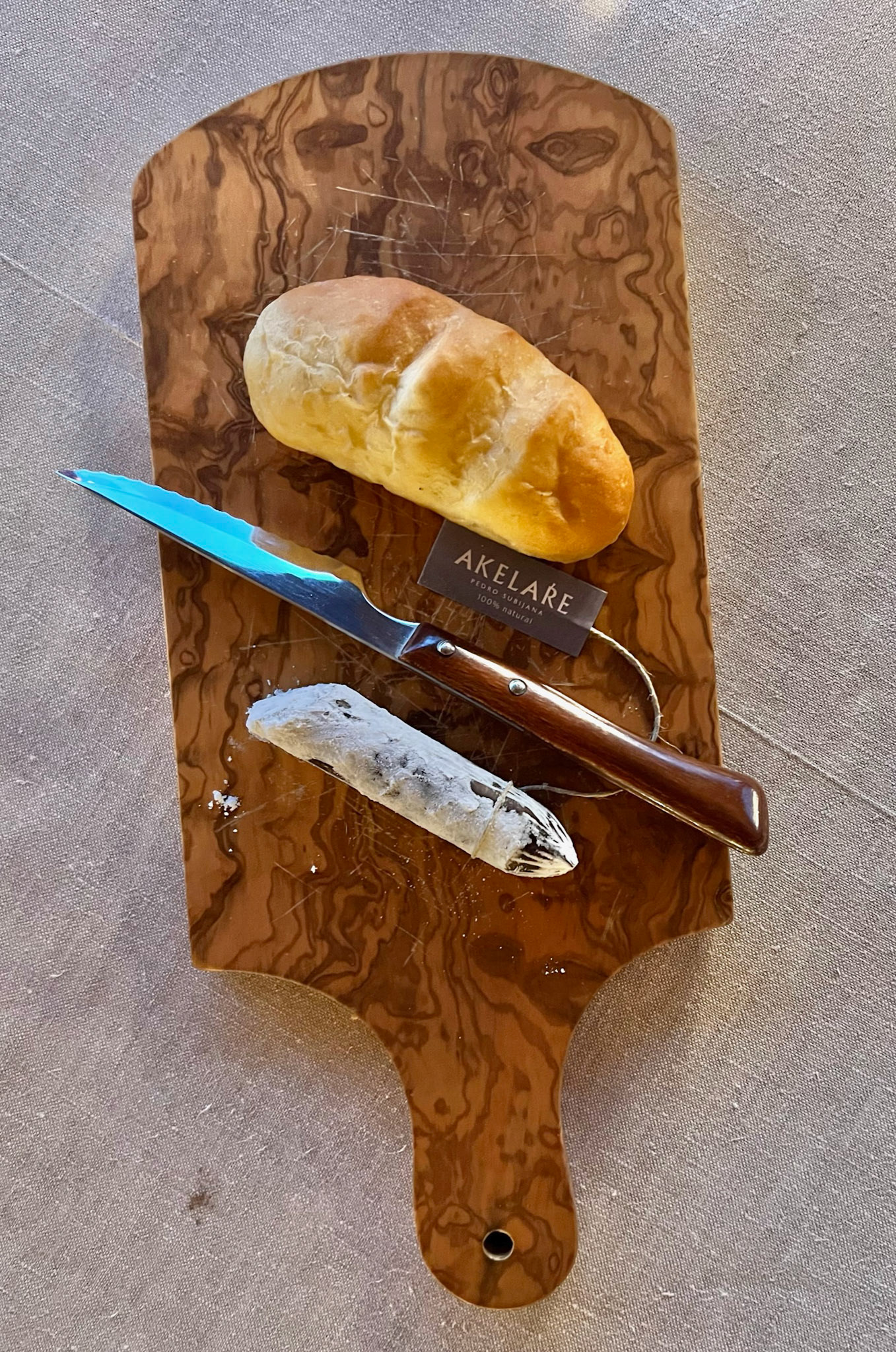 Petit four at Oteiza