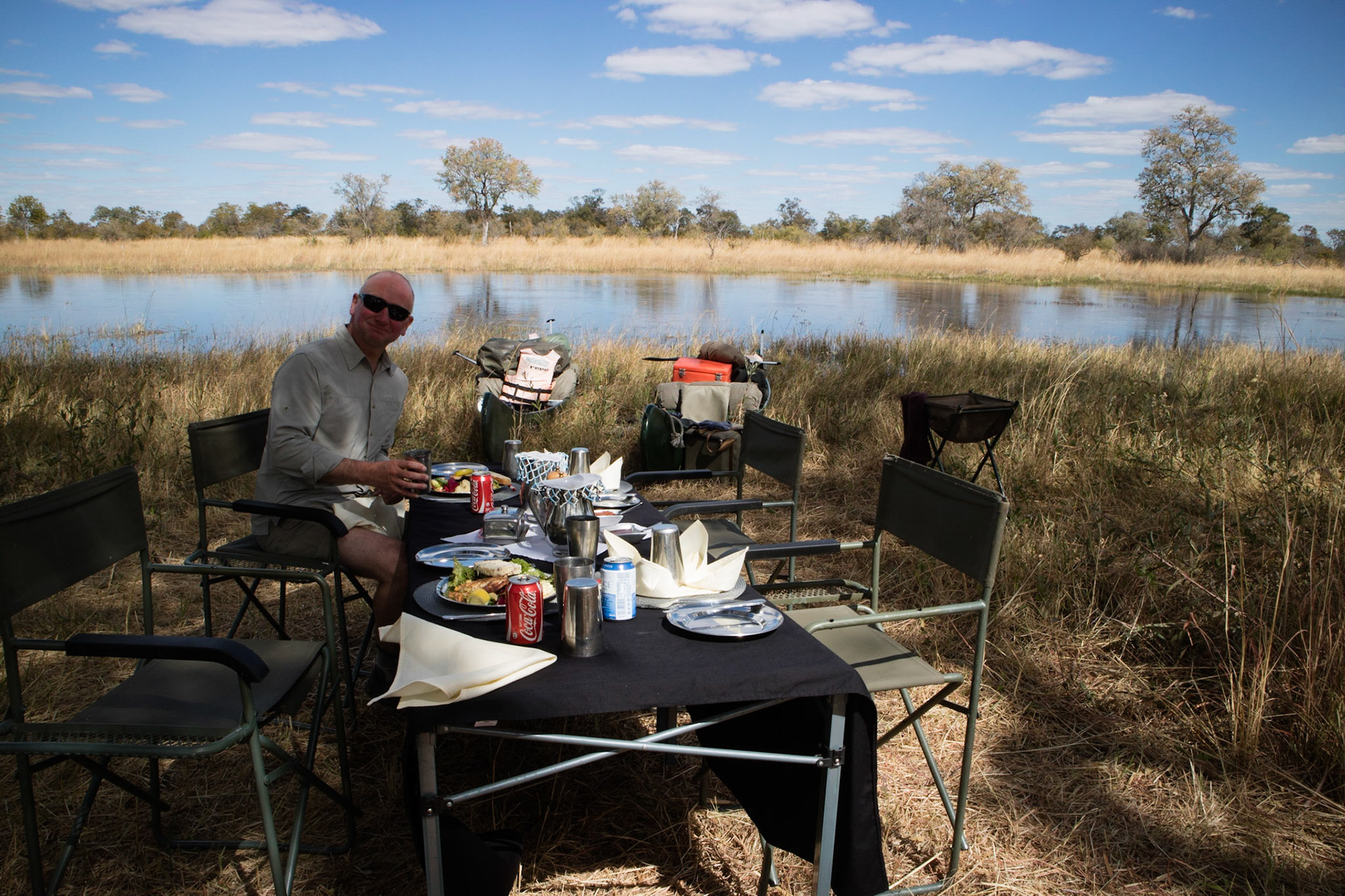 Lunch on the river bank