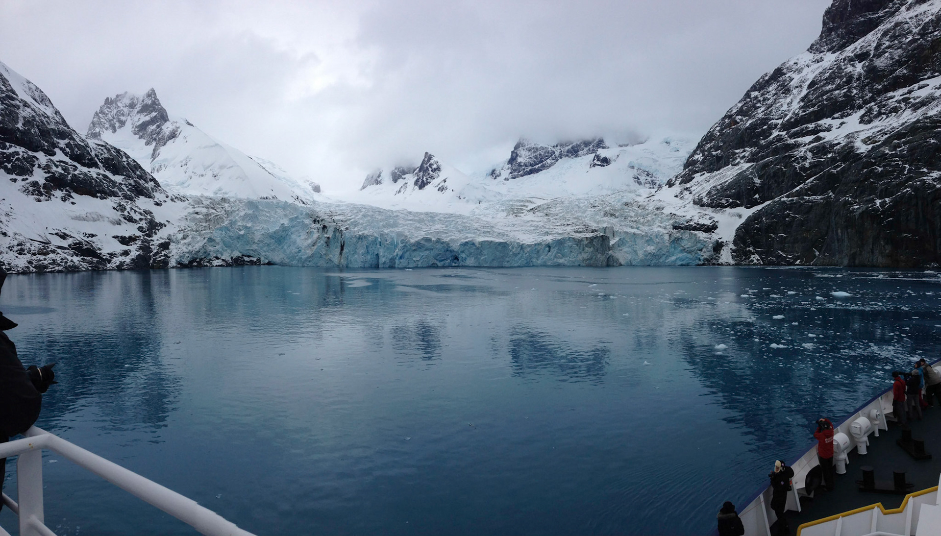 Panorama at Drygalski Fjord