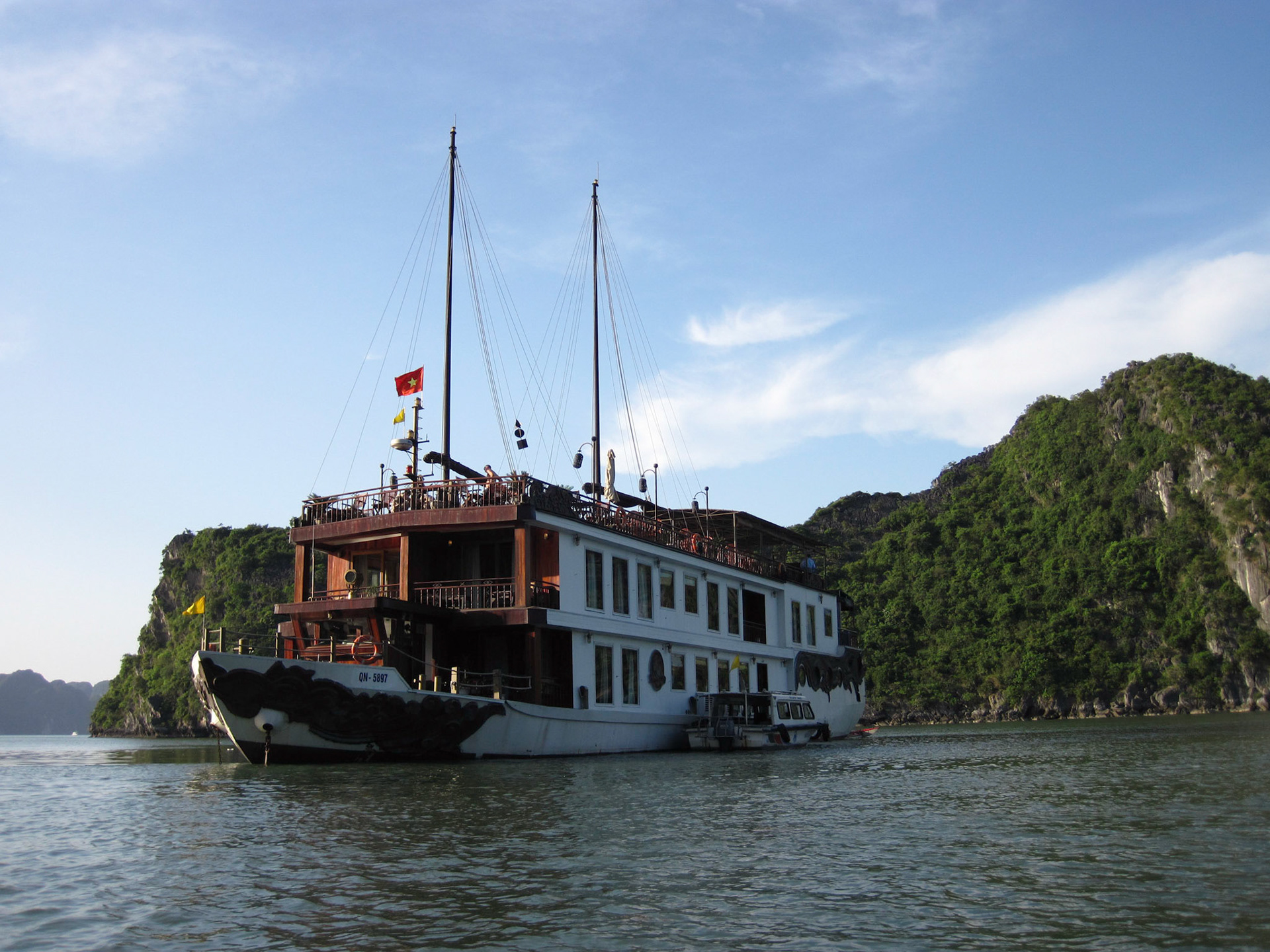 The Halong Violet