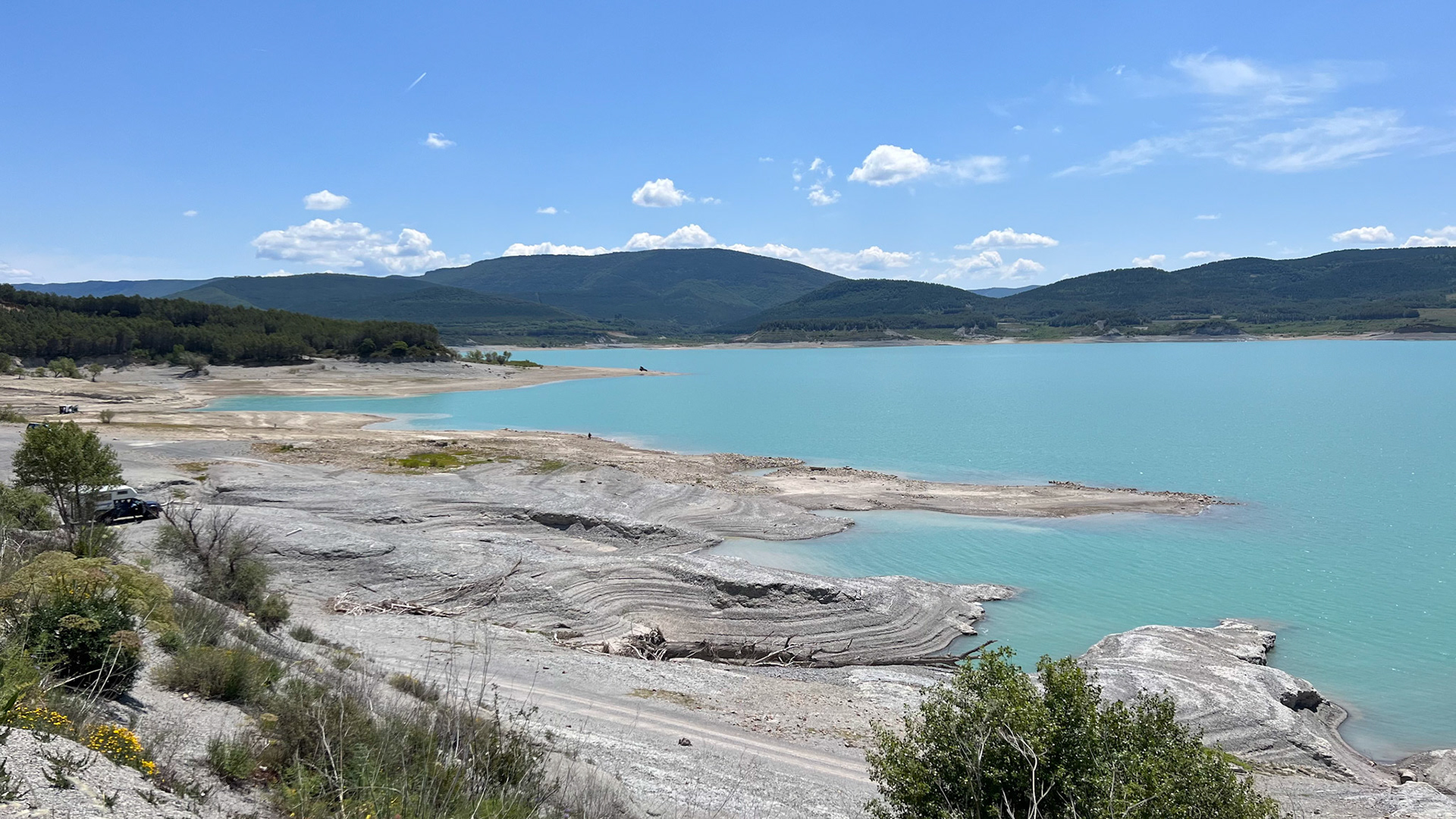 Aragon lake between Pamplona and Java