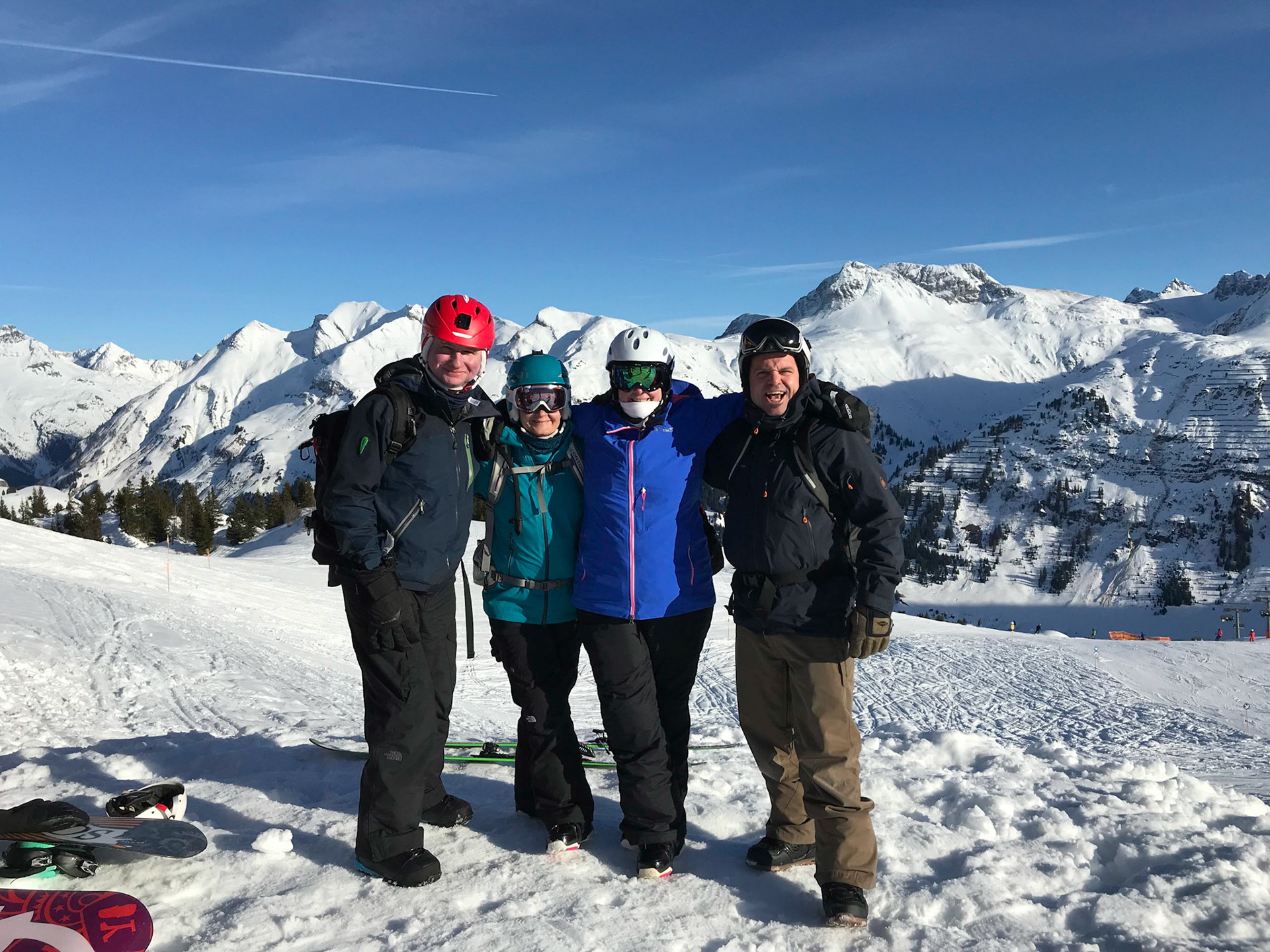 Boarding buddies