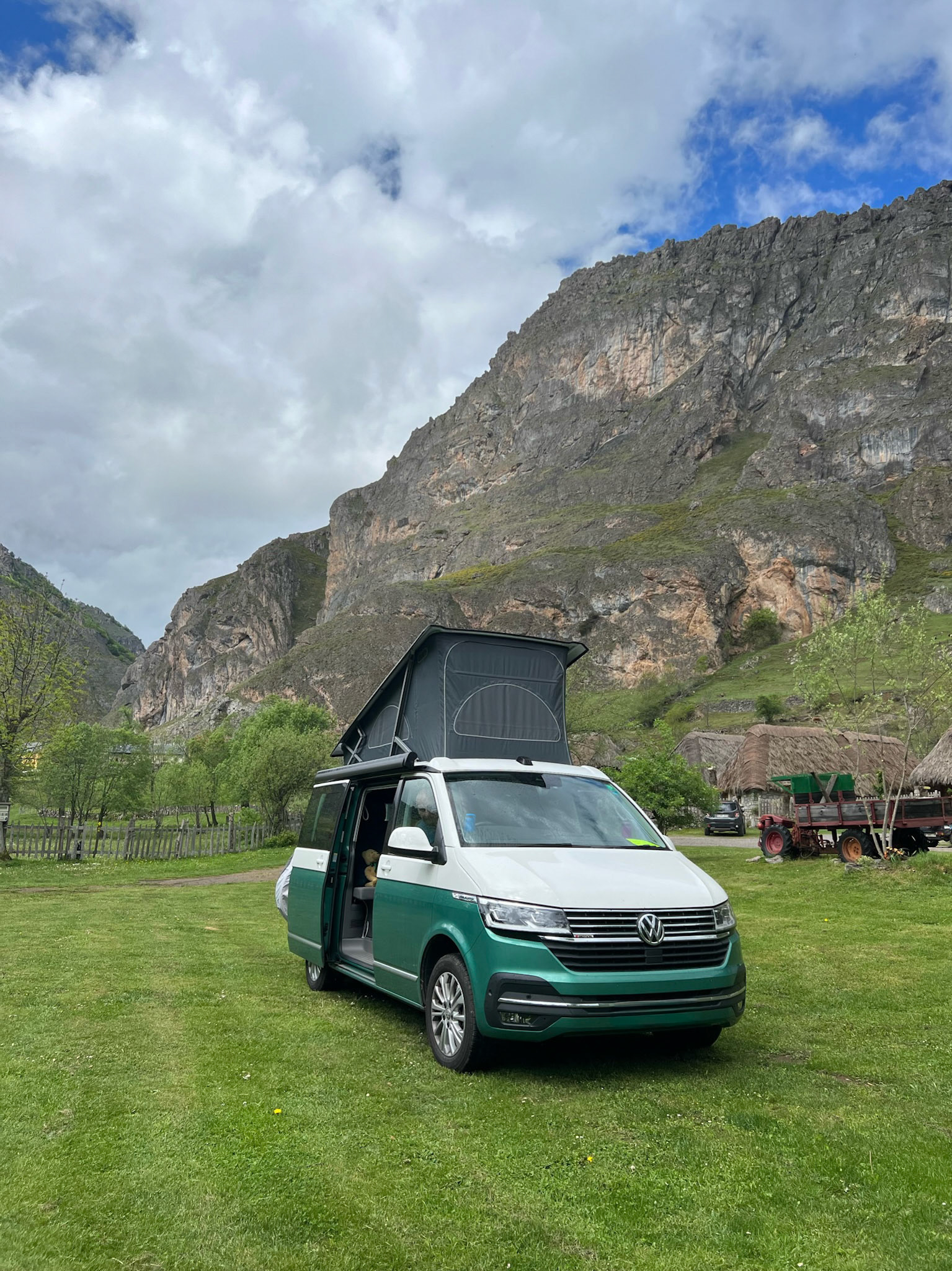 Camping Lagos de Somiedo