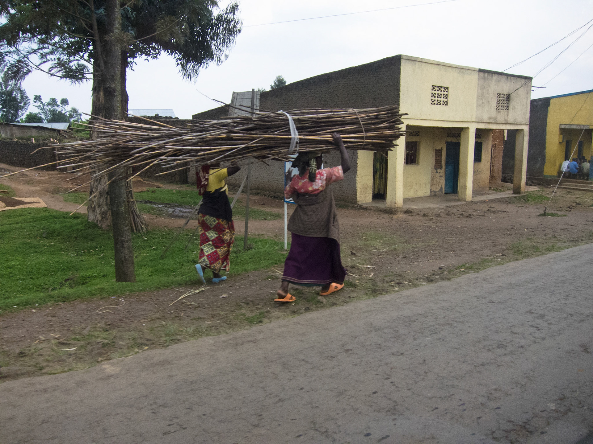 Daily life in the Virunga region
