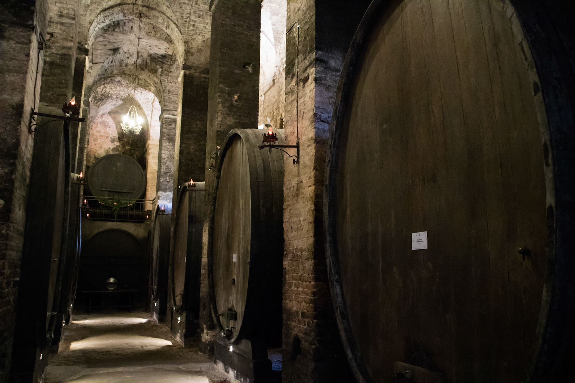 Cantina Del Redi wine cellar