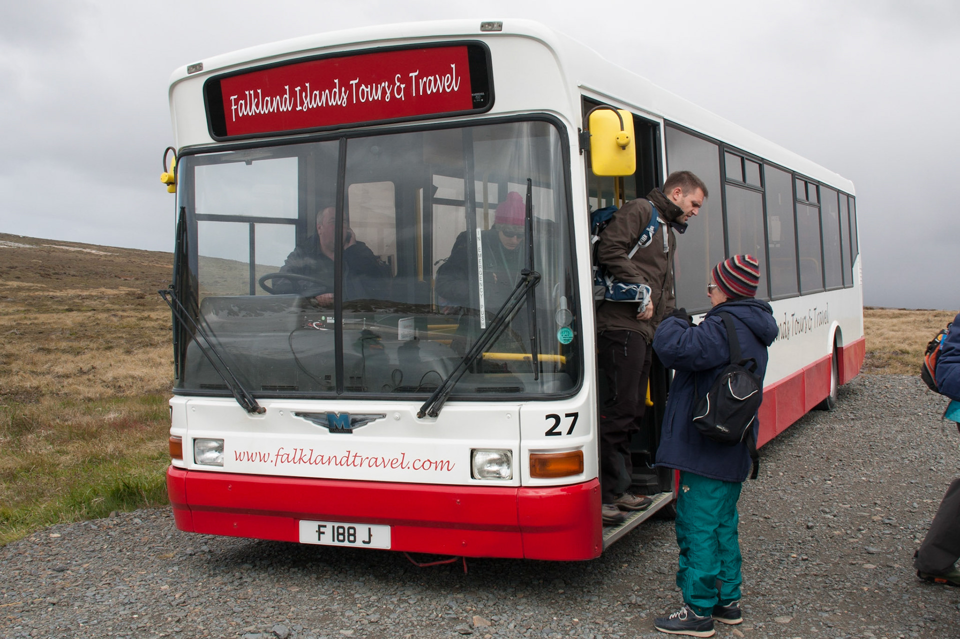 Bus to Gypsy Cove