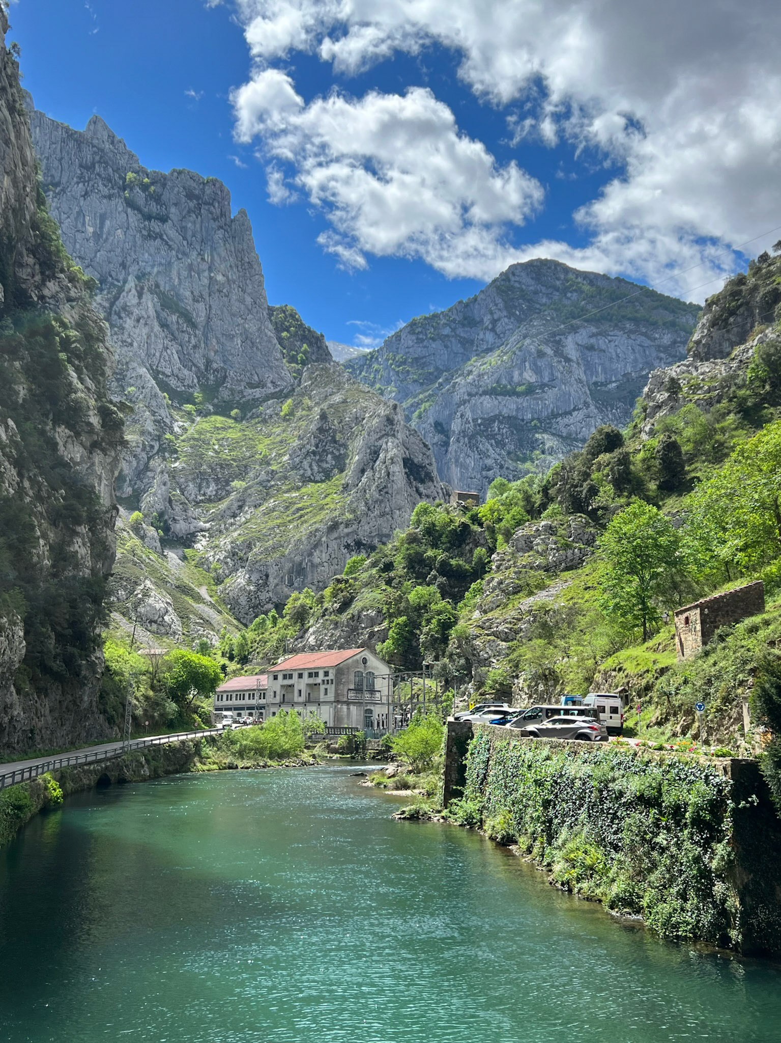 Poncebos