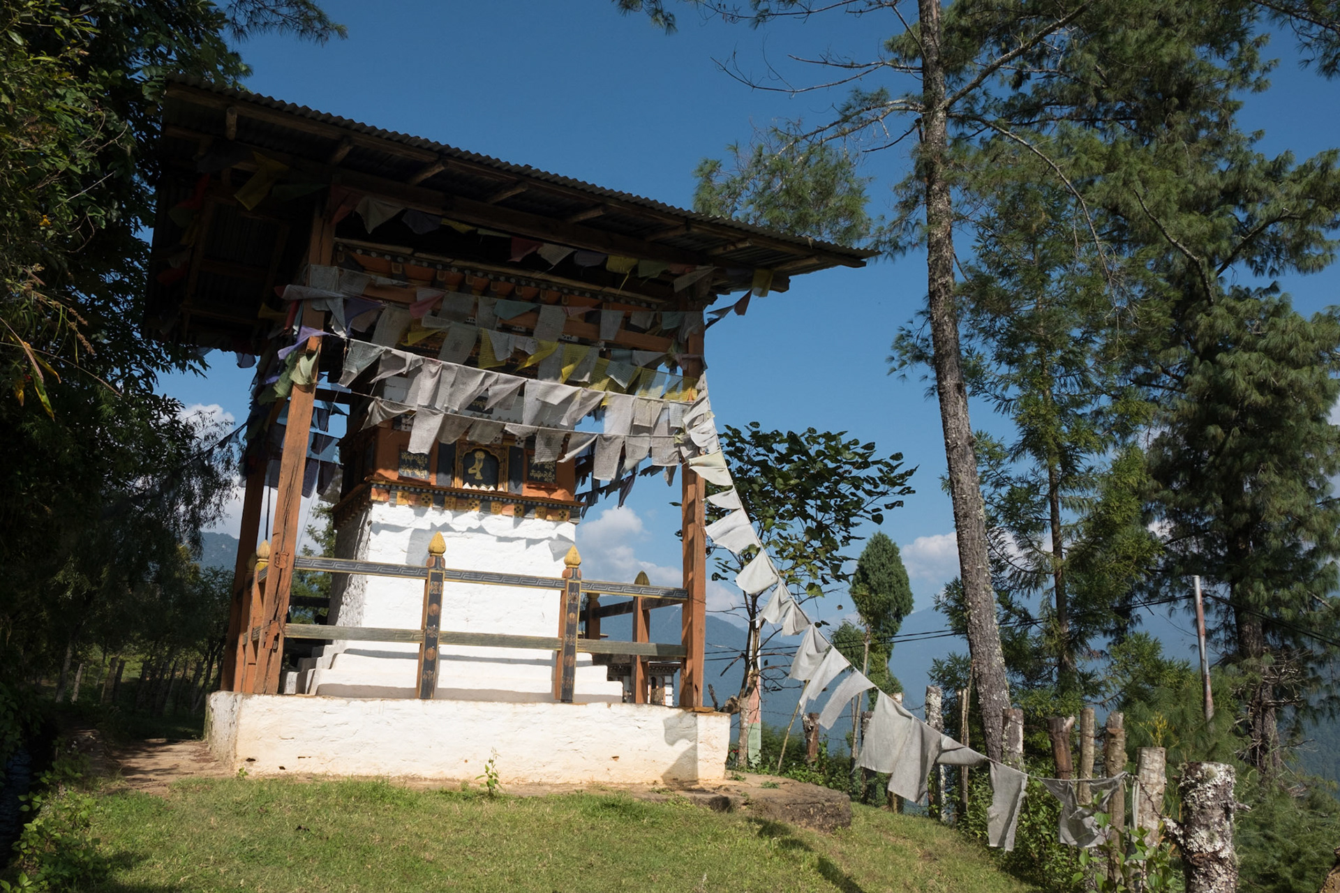 Hokatsho Lake trek