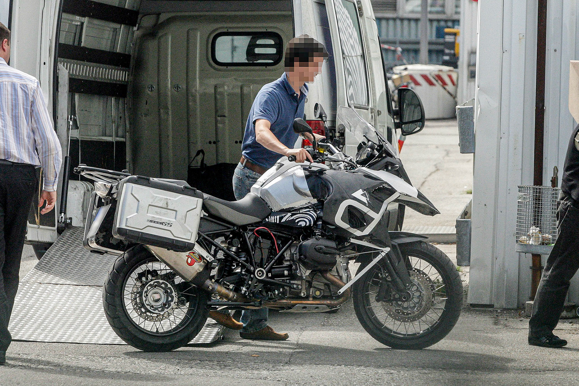 August 2011: The very first photos showing the 2013 BMW R1200 GS