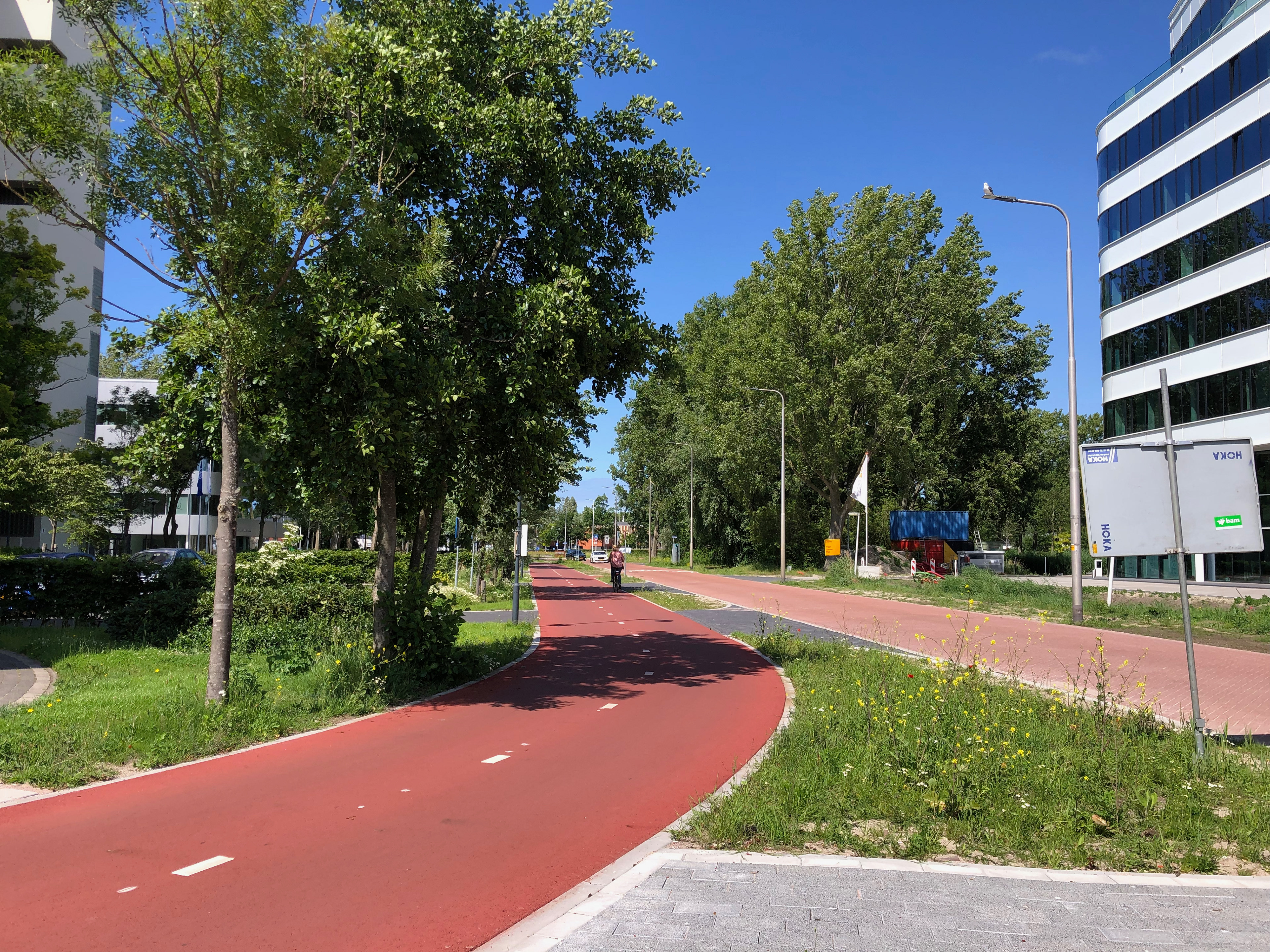 Juni 2022: Fietspad langs Zermikedreef/Sylviusweg