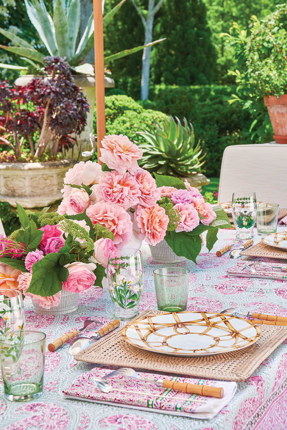 Charlotte Moss Flower Magazine Article, Photo by Michael Mundy