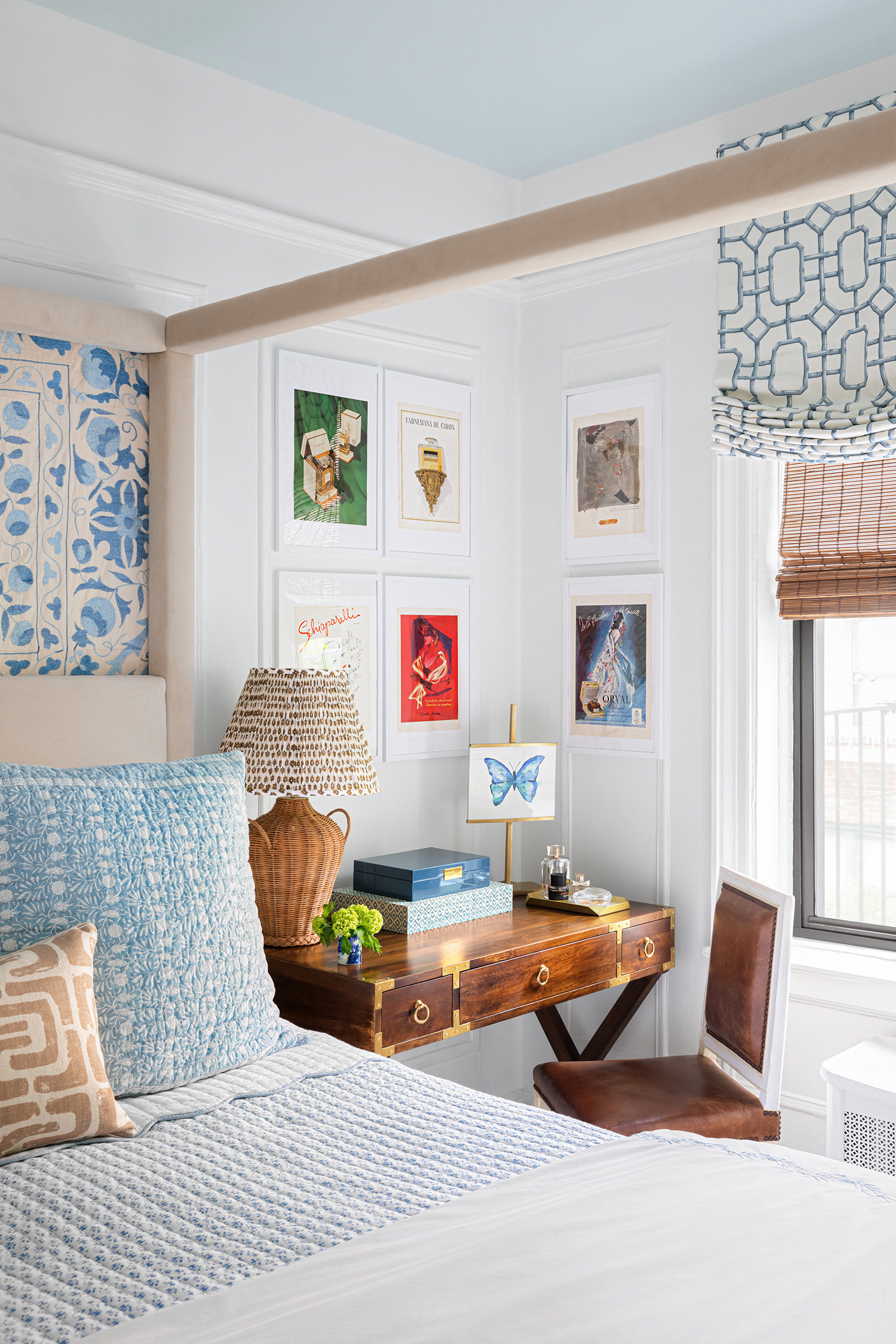 Editorial shoot for Chrissy Ritter LLC, Featured in Flower Magazine July 2023. Photographed by Brittany Ambridge.