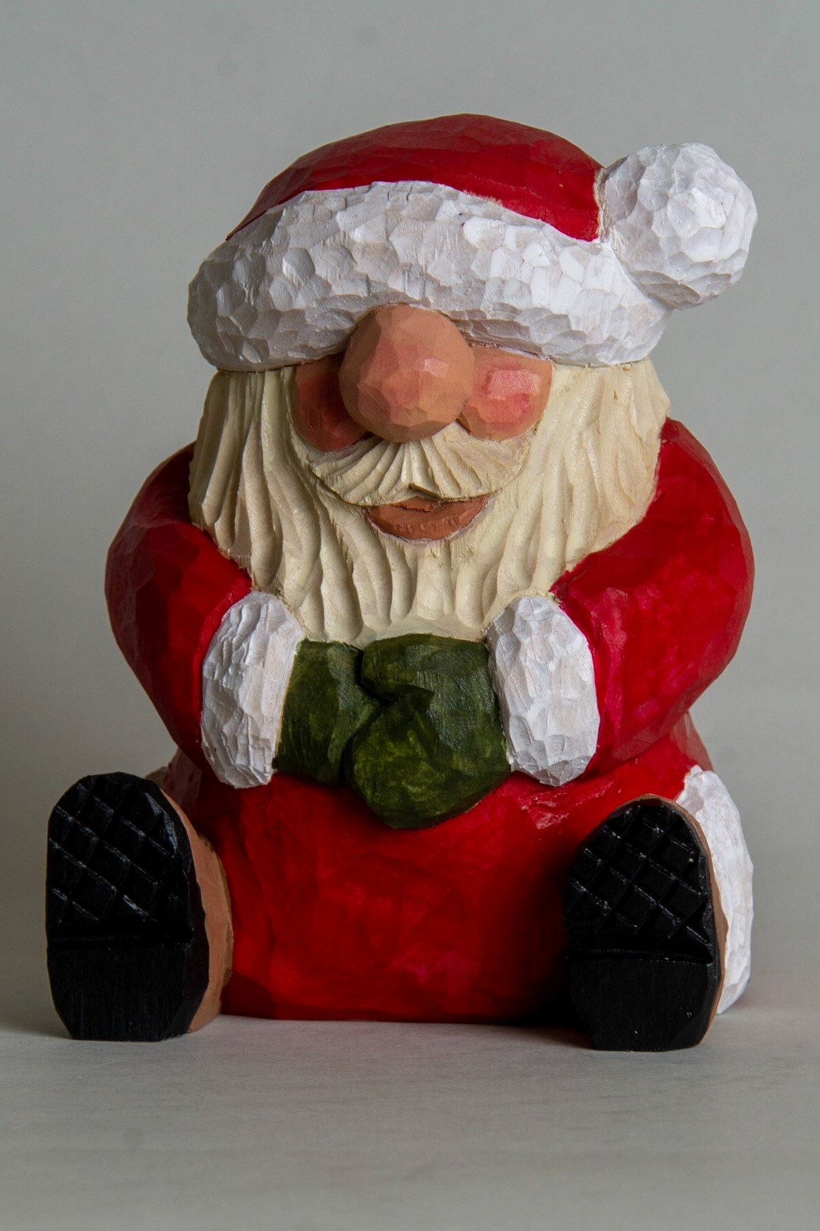 1099 Sitting Santa -- 4 1/2 inches tall -- $75