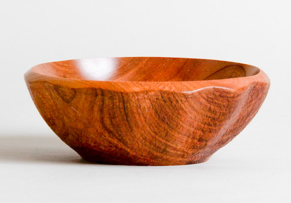 1562 - Wavy Cherry Bowl - 1.75x5"