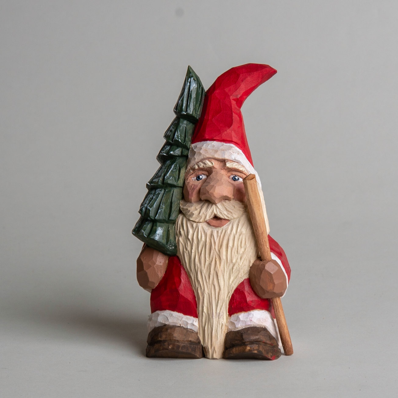 1510-Santa w/tree-5.5in-$100