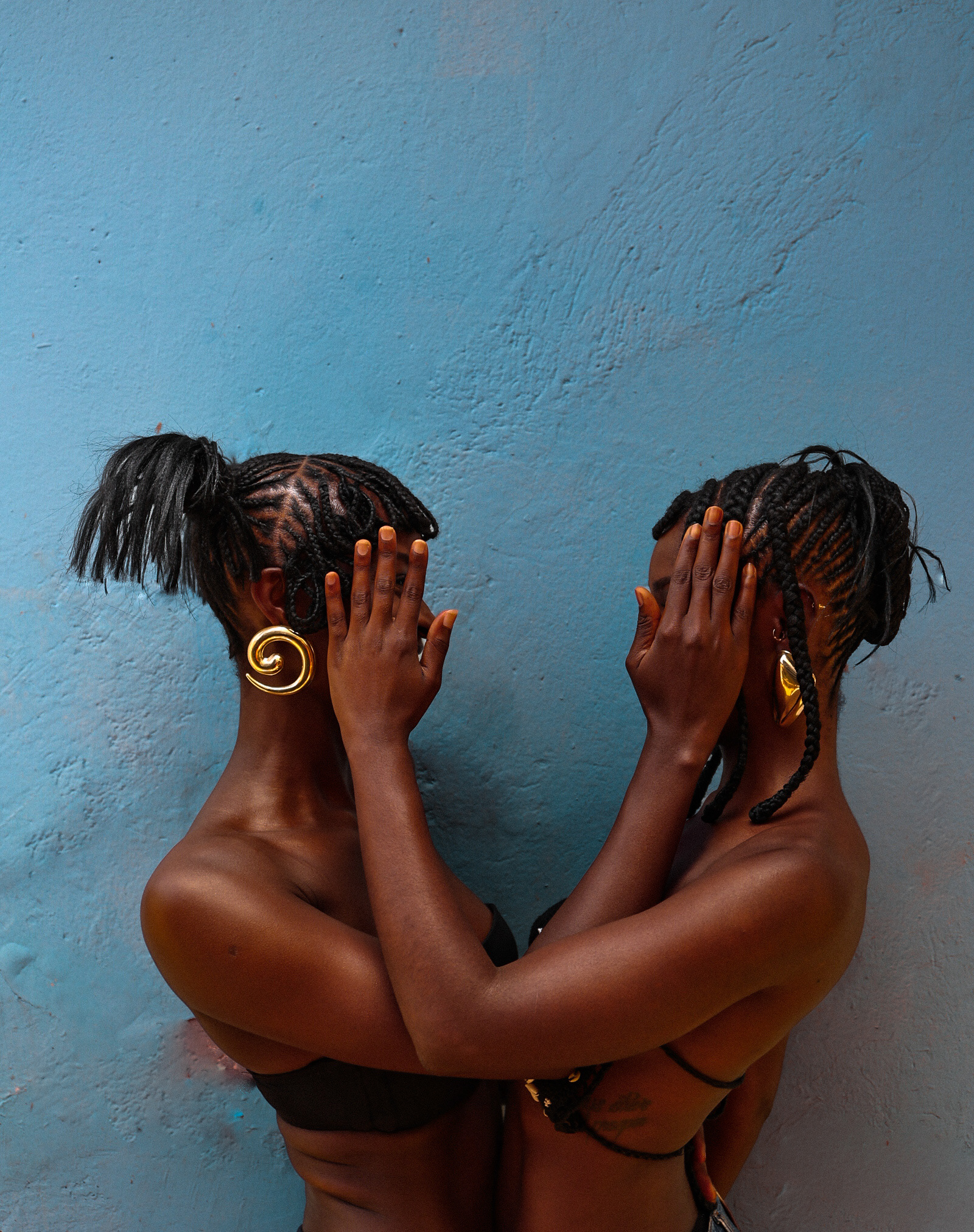 Model Ruth Adwoa and Ivana Perbi