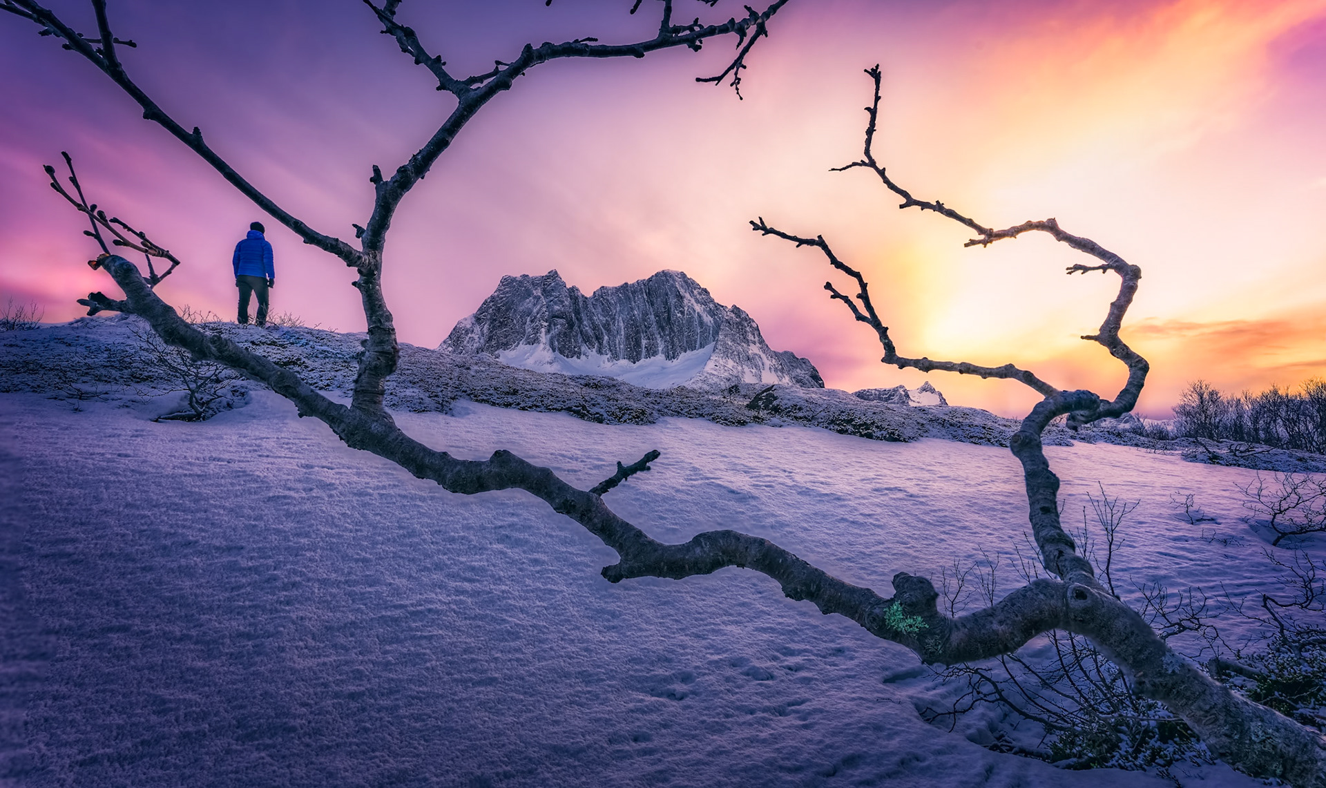 SNOW_SUNSET_SILHOUETTE