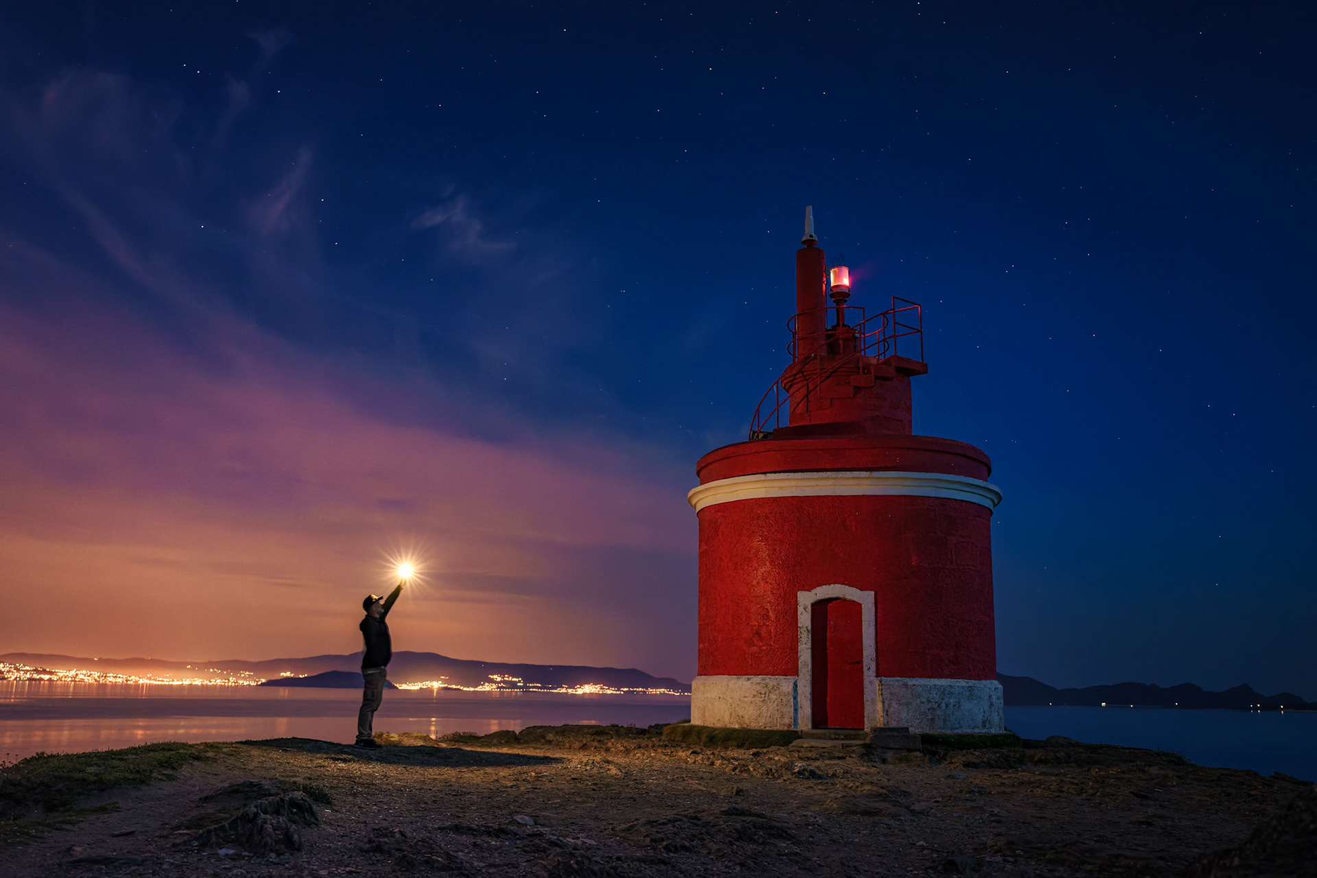 ME vs THE LIGHTHOUSE