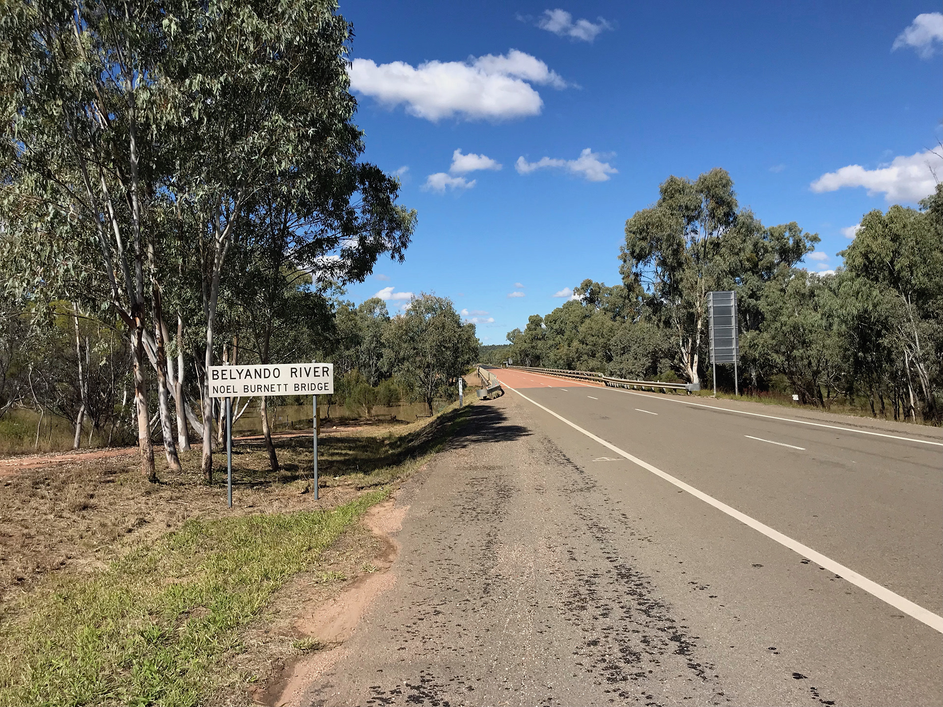 Mount Coolon Hotel - BELYANDO CROSSING ROADHOUSE