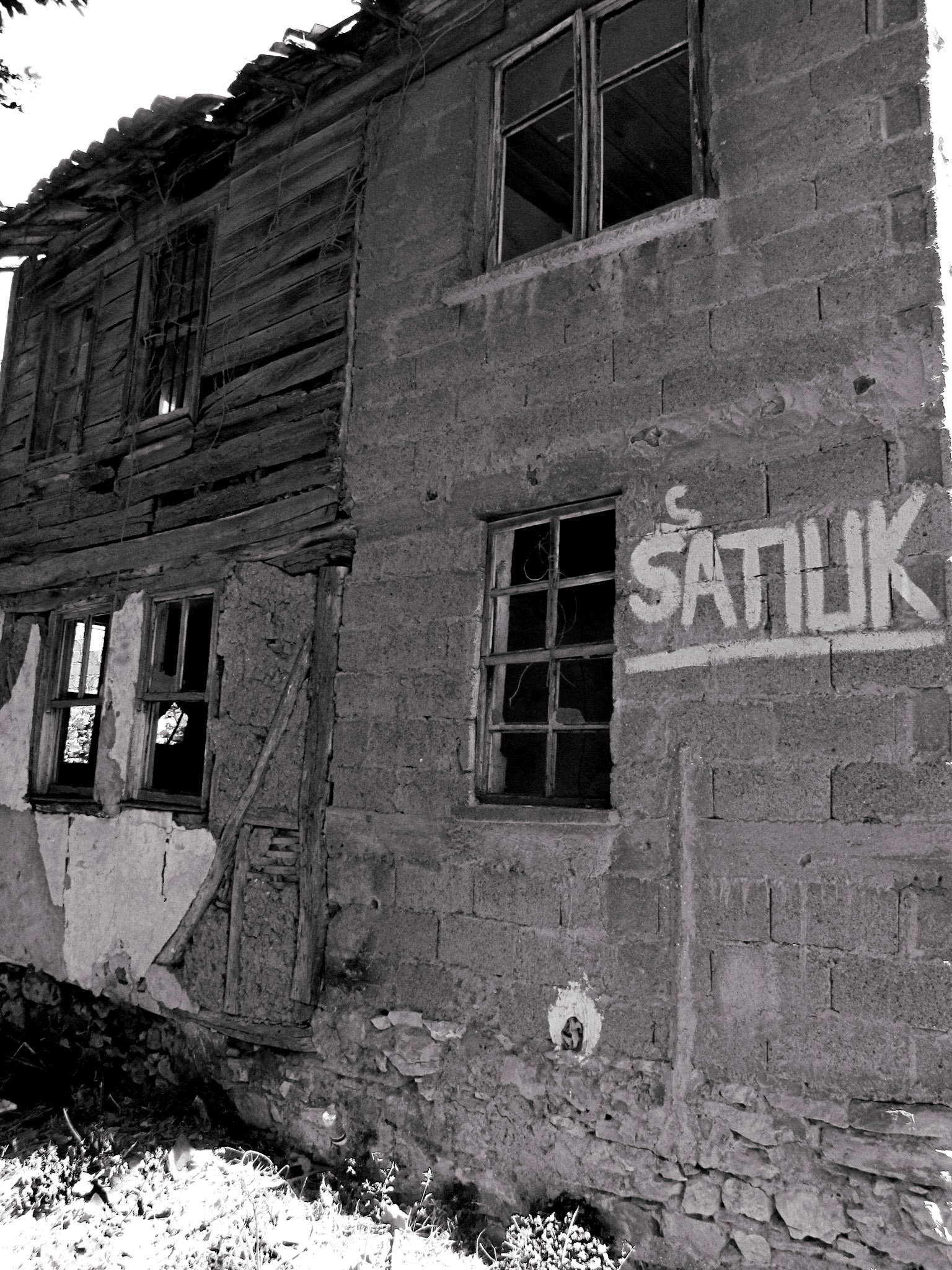 Satilik ! Turquie (2011) 15 tirages 30x40cm, papier Fine Art Prestige RAG Baryta, sous cadre noir