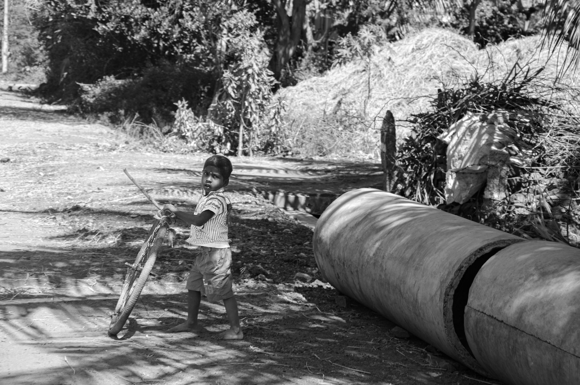 Minot, jeu de la roue et du baton