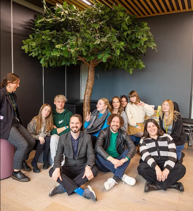 You're Dead to Me at Shakespeare North