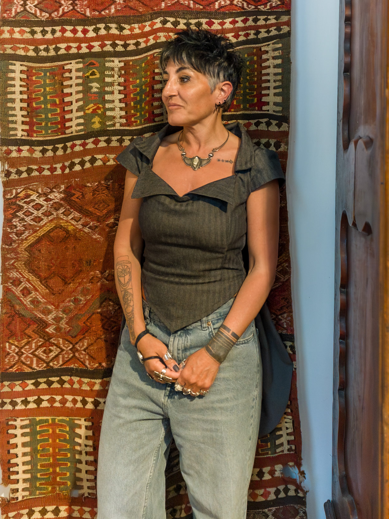 Astghik Samvelyan, Lusik Aguletsi's daughter, founder of Lusik Aguletsi museum, painter, designer