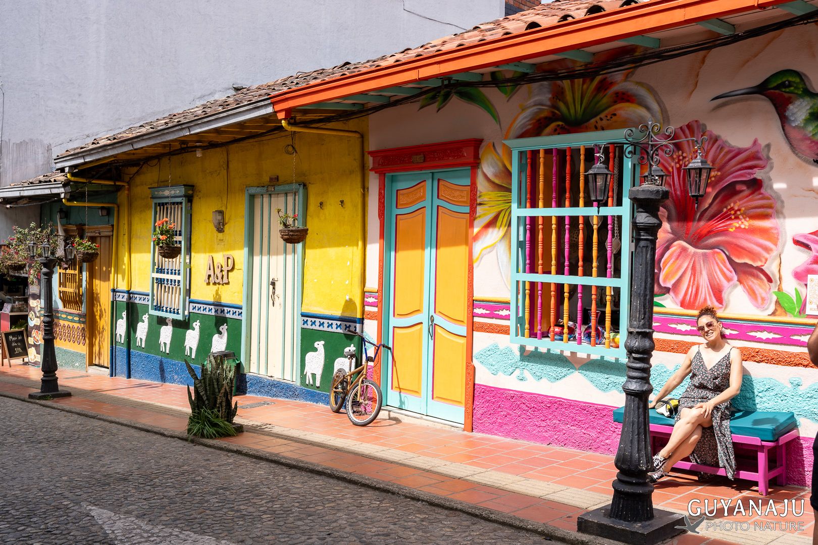 Rue de Guatape
