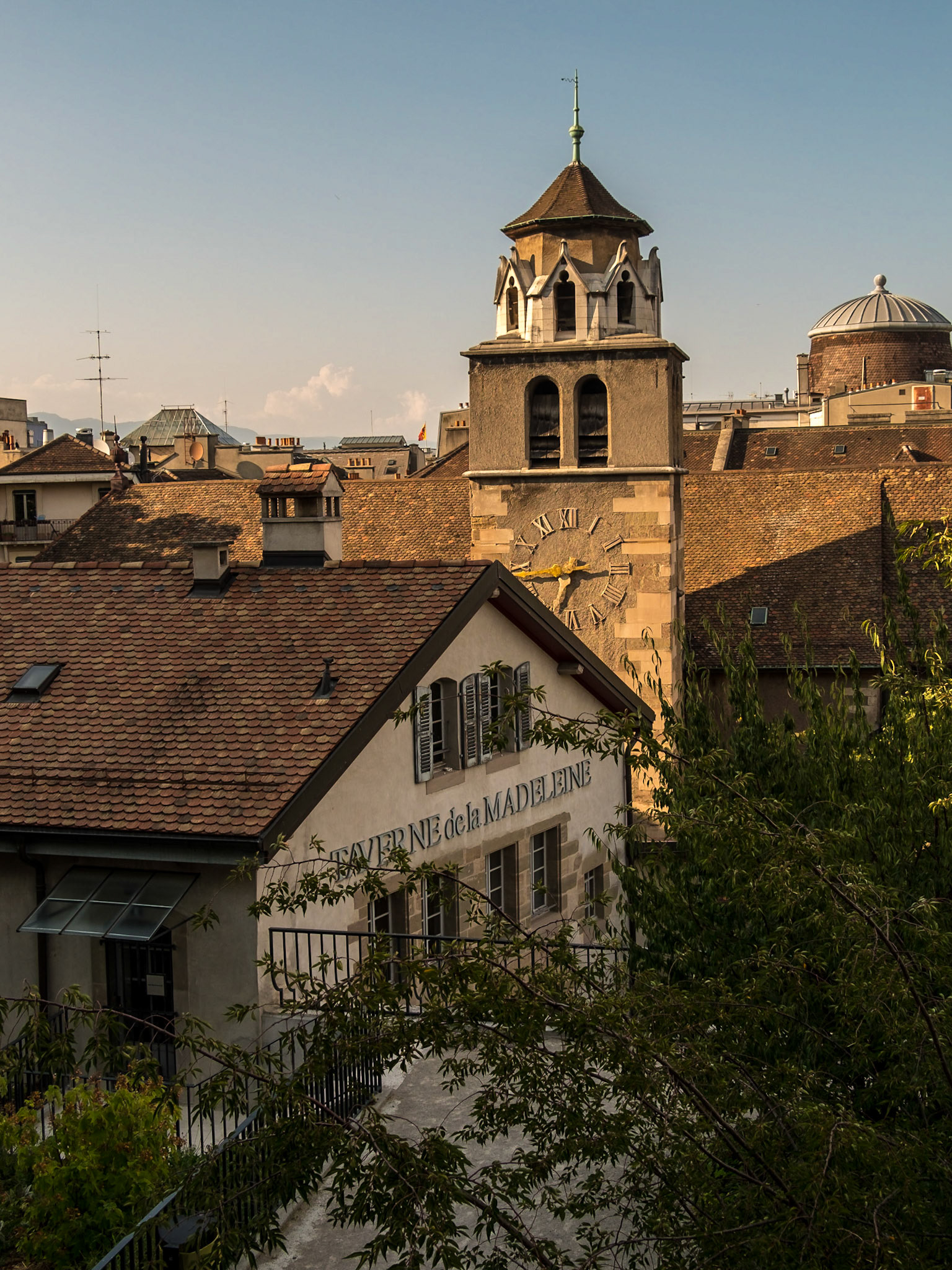 Taverne et Temple de la Madeleine