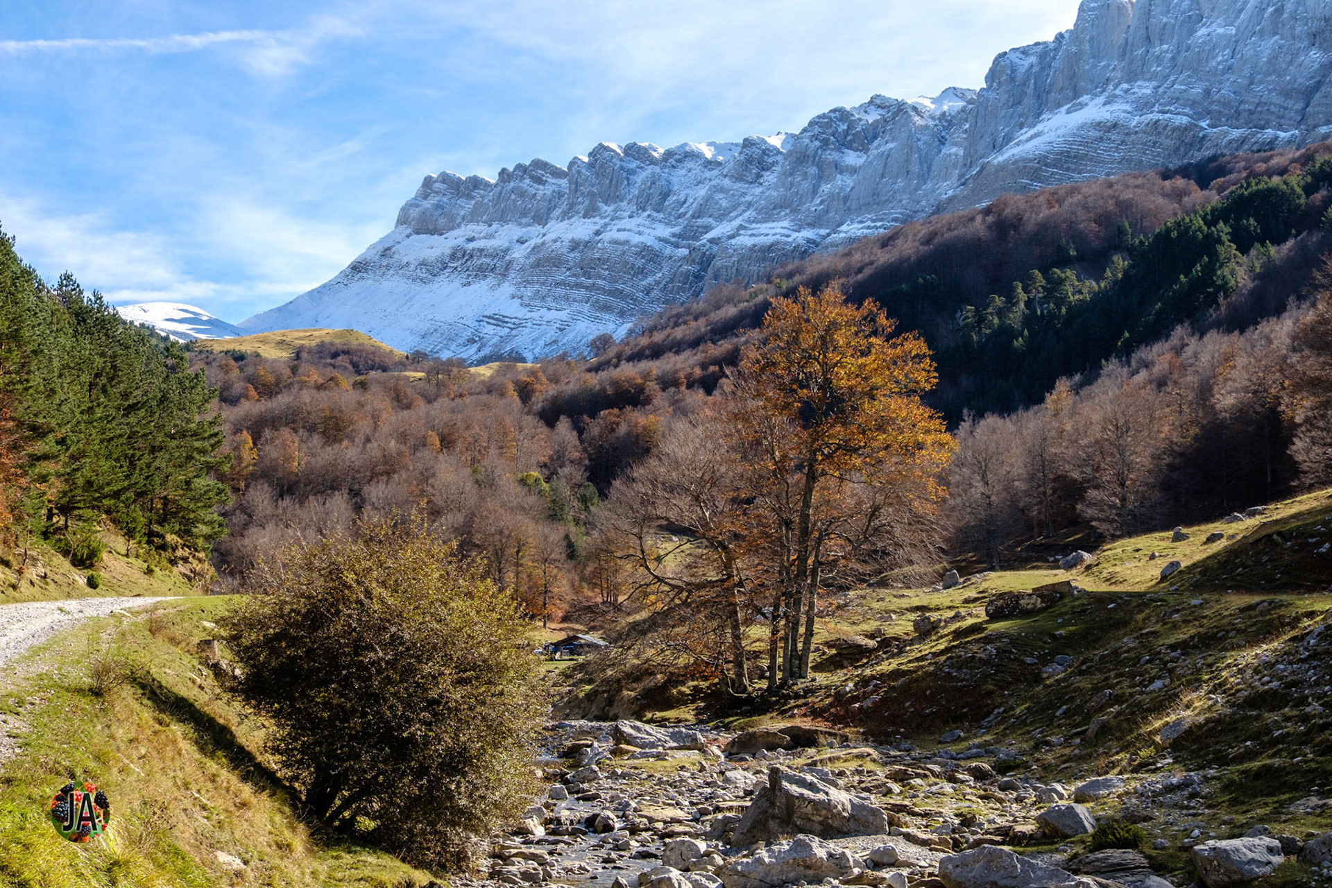 Los Alanos. Del refugio de Zuriza al de Tacheras. Huesca