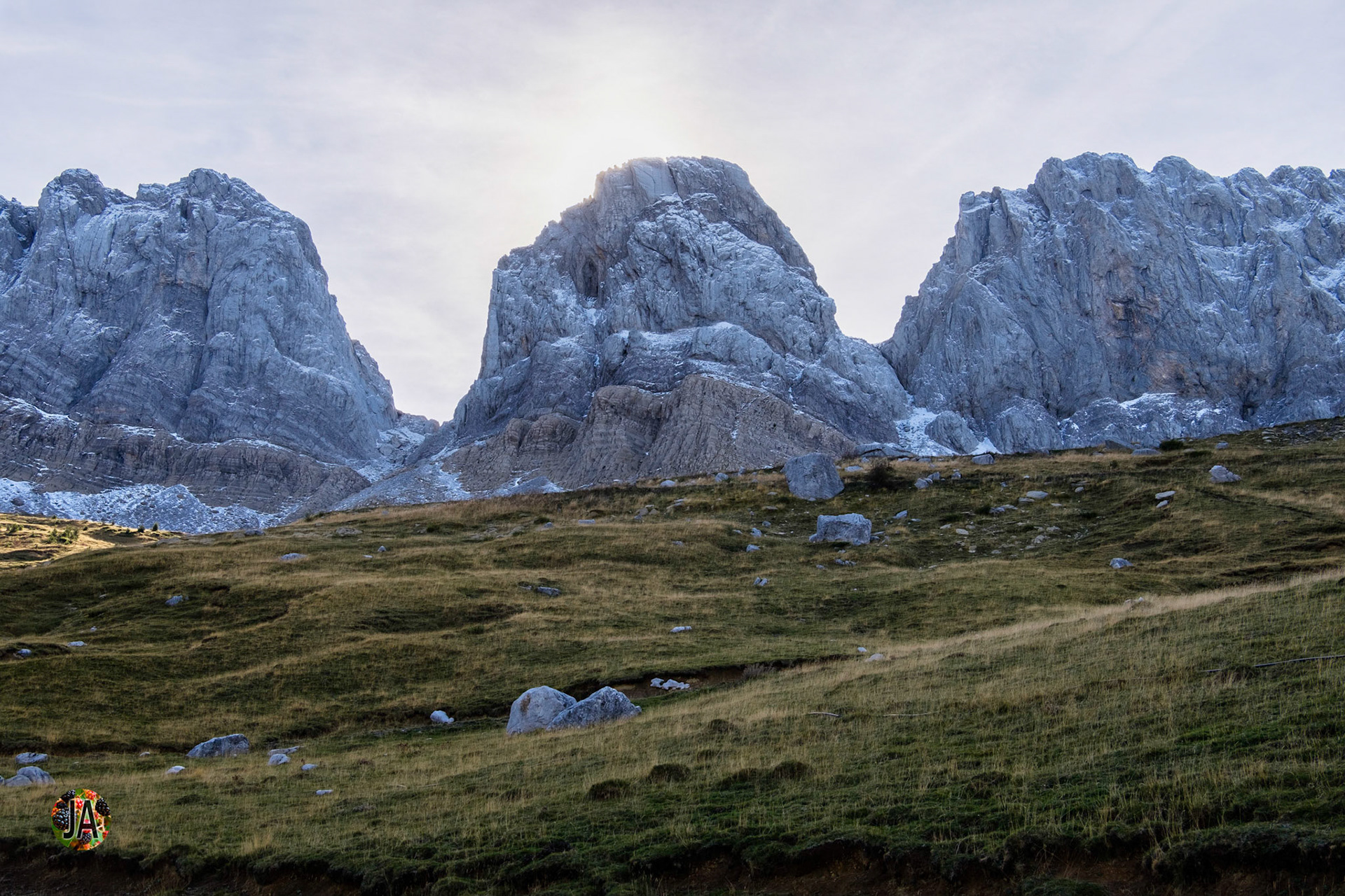 Los Alanos. Del refugio de Zuriza al de Tacheras. Huesca