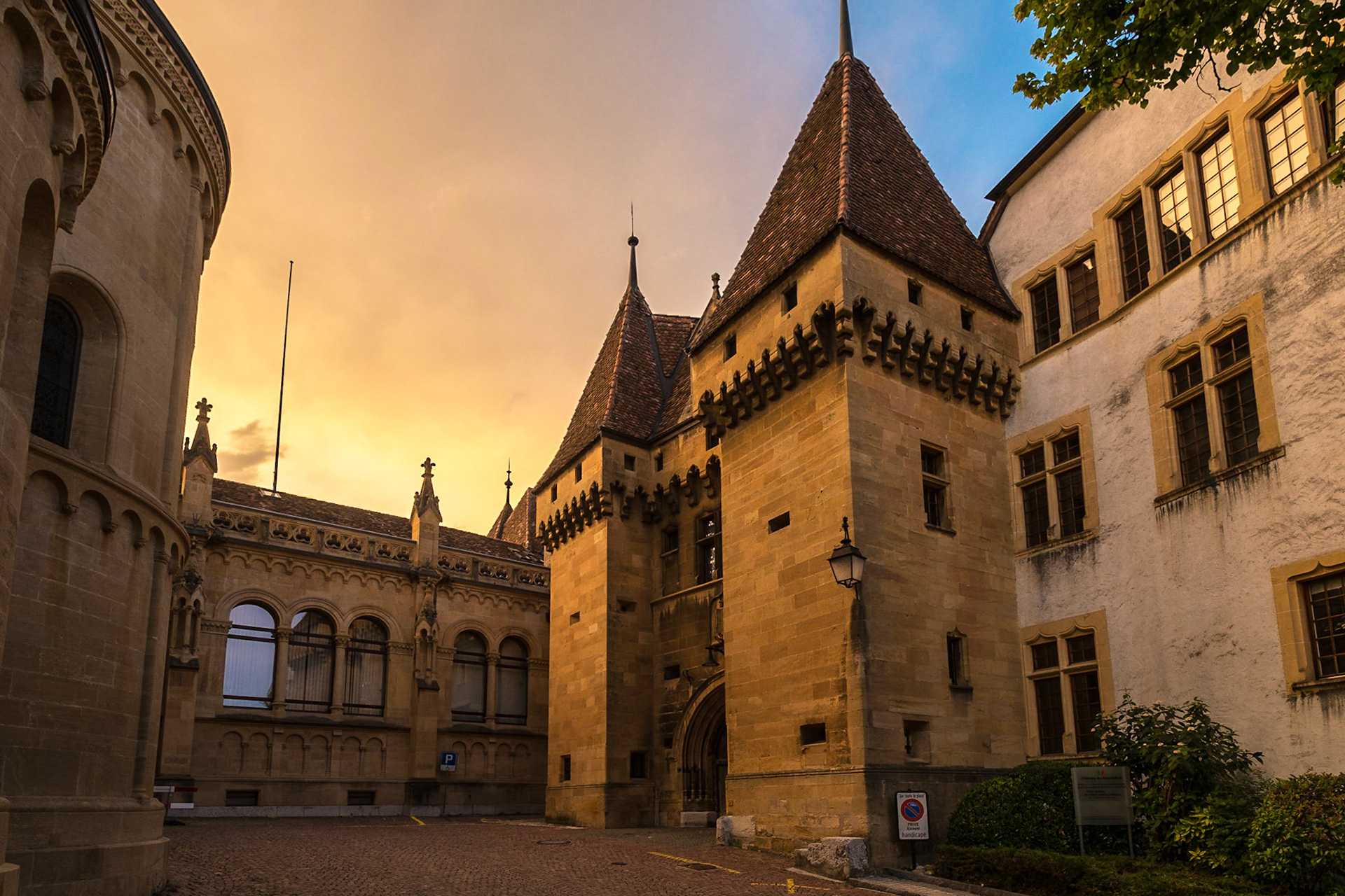 Collégiale. Neuchâtel, Suiza
