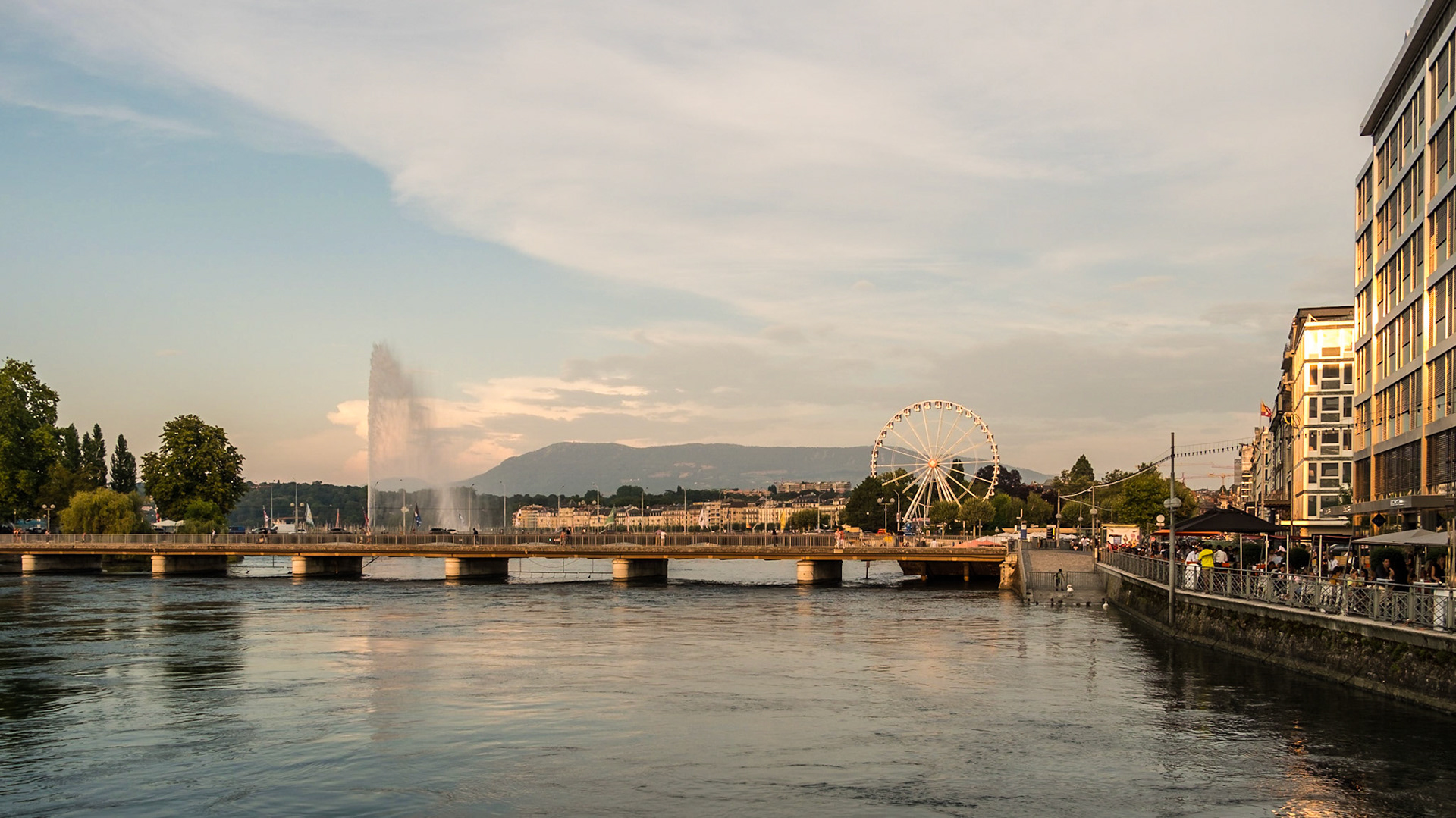L'île du Rhône. Genève