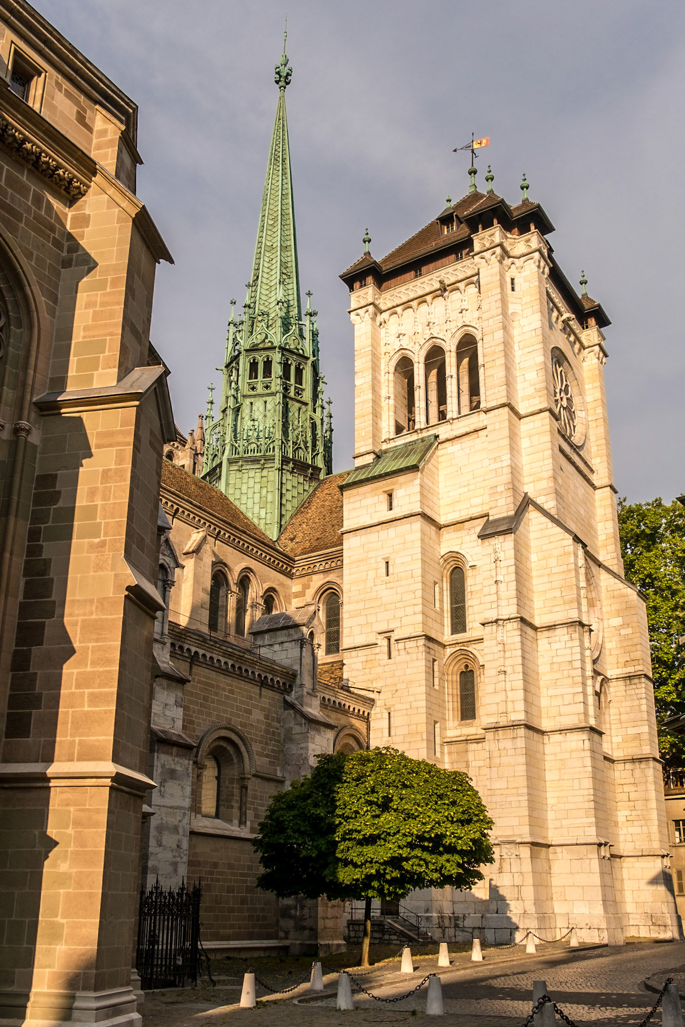 Cathédrale Saint Pierre. Genève