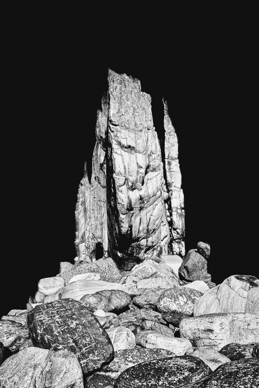 Cave, Freshwater East