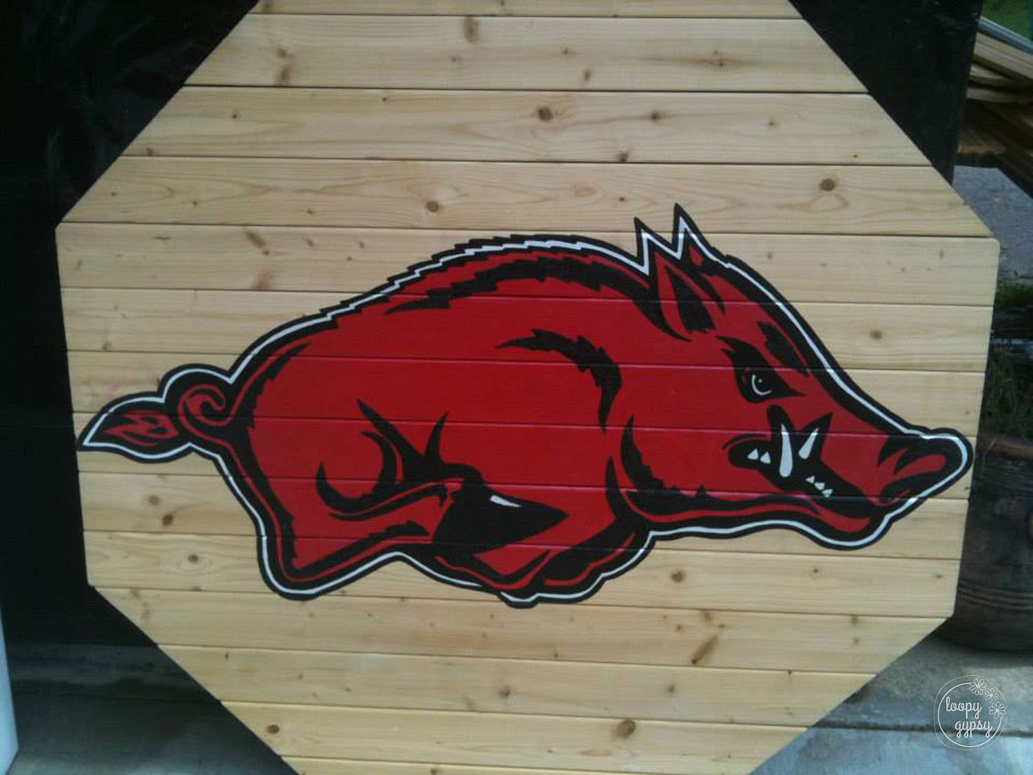 Hand Painted & Textured Picnic Table (close up)