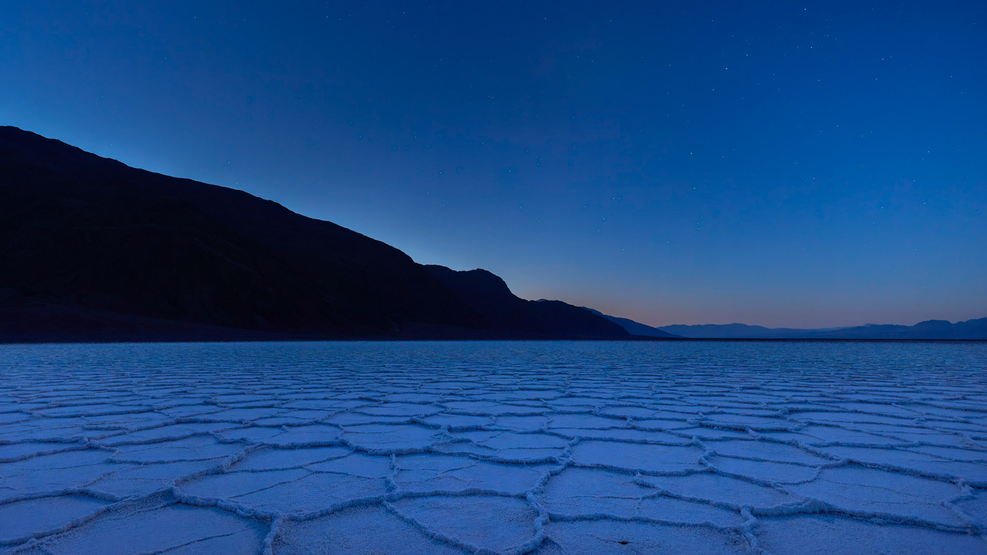 Badwater Basin, salt polygons