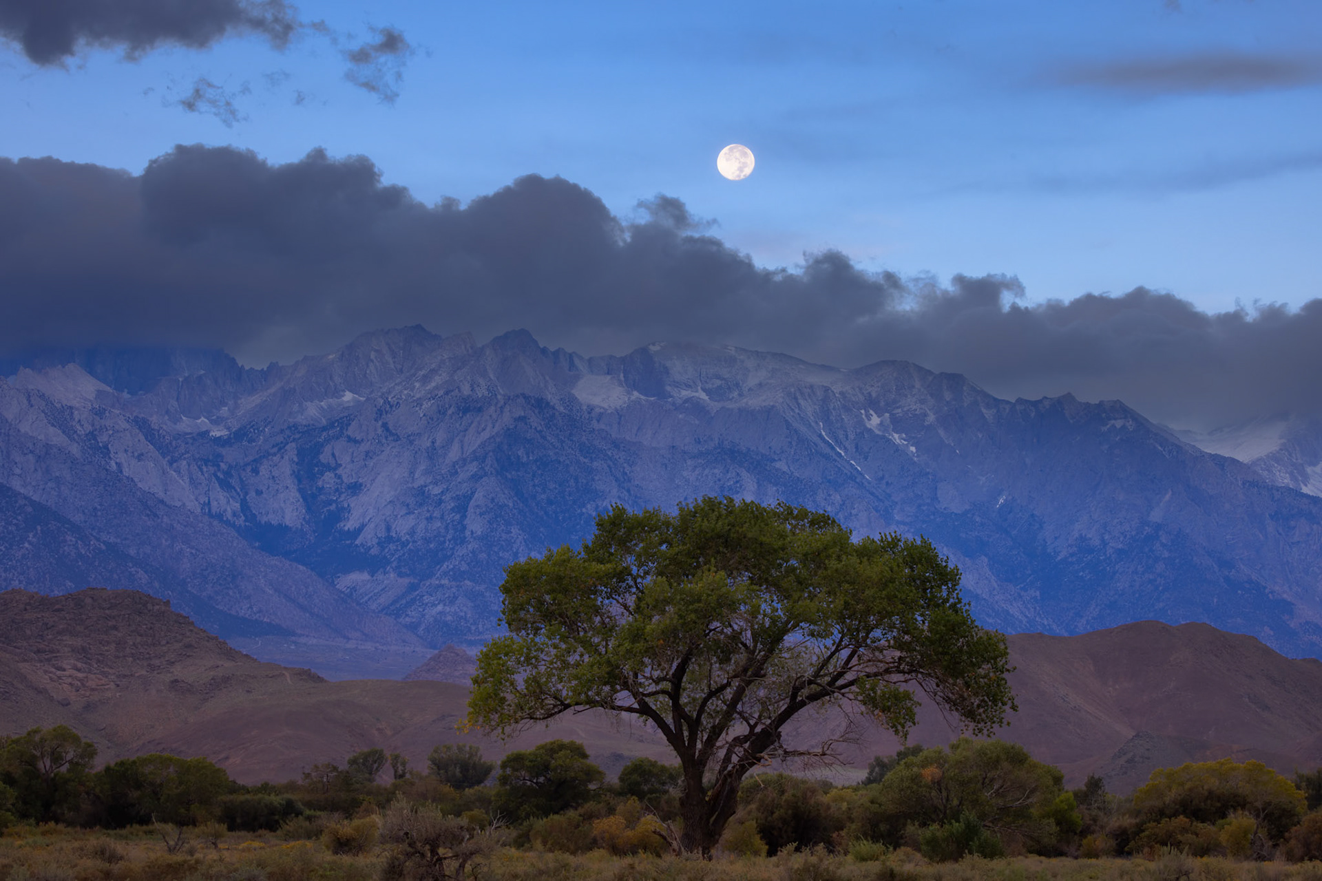 Sunrise, Lone Pine Peak, Alabama HIlls