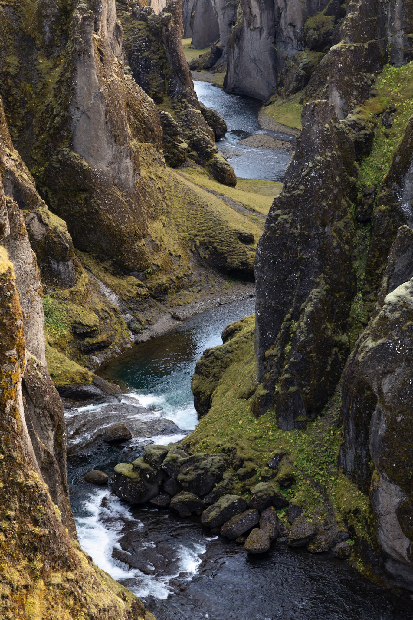 Fjadrargljufur canyon