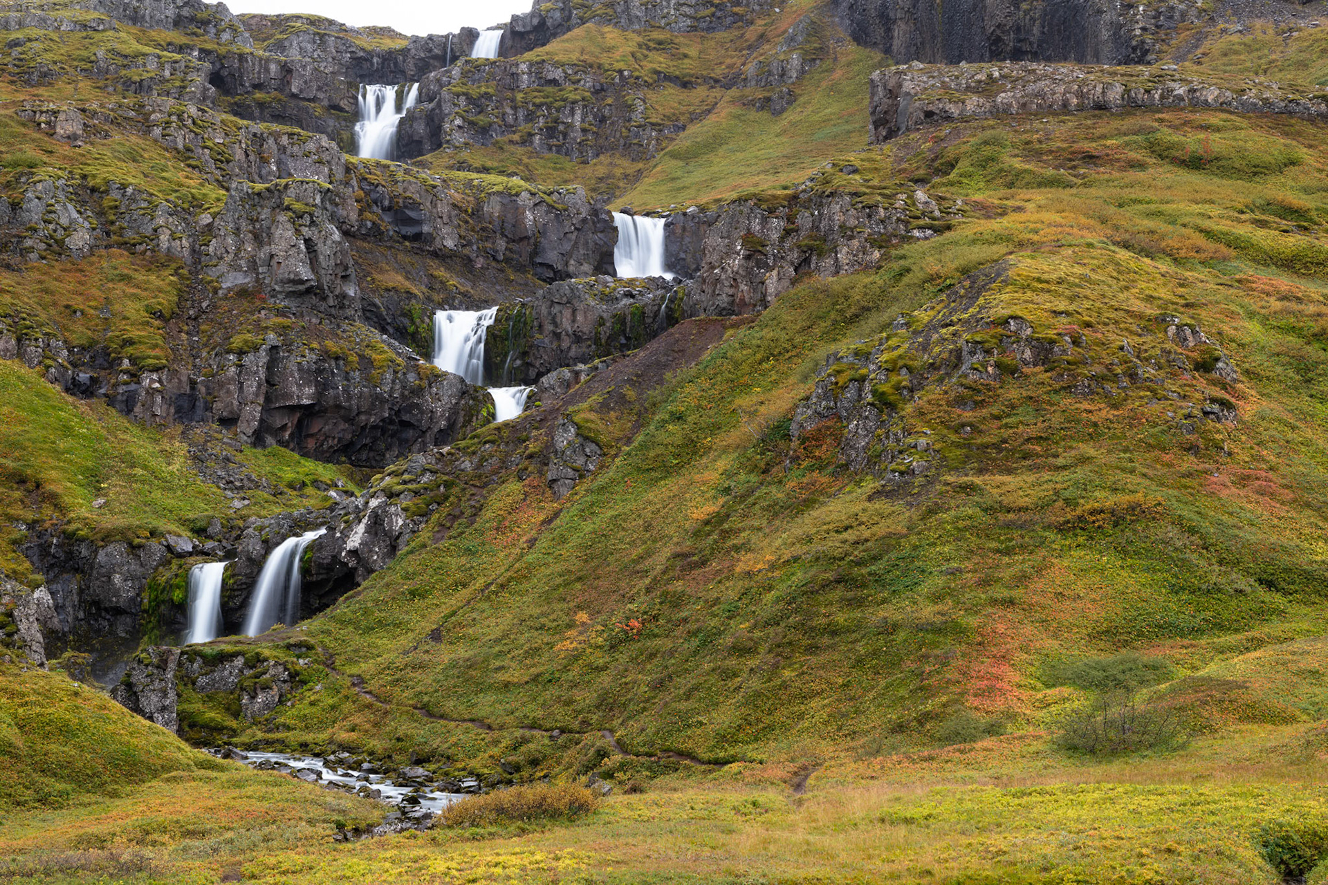 Klifbrekkufossar waterfalls