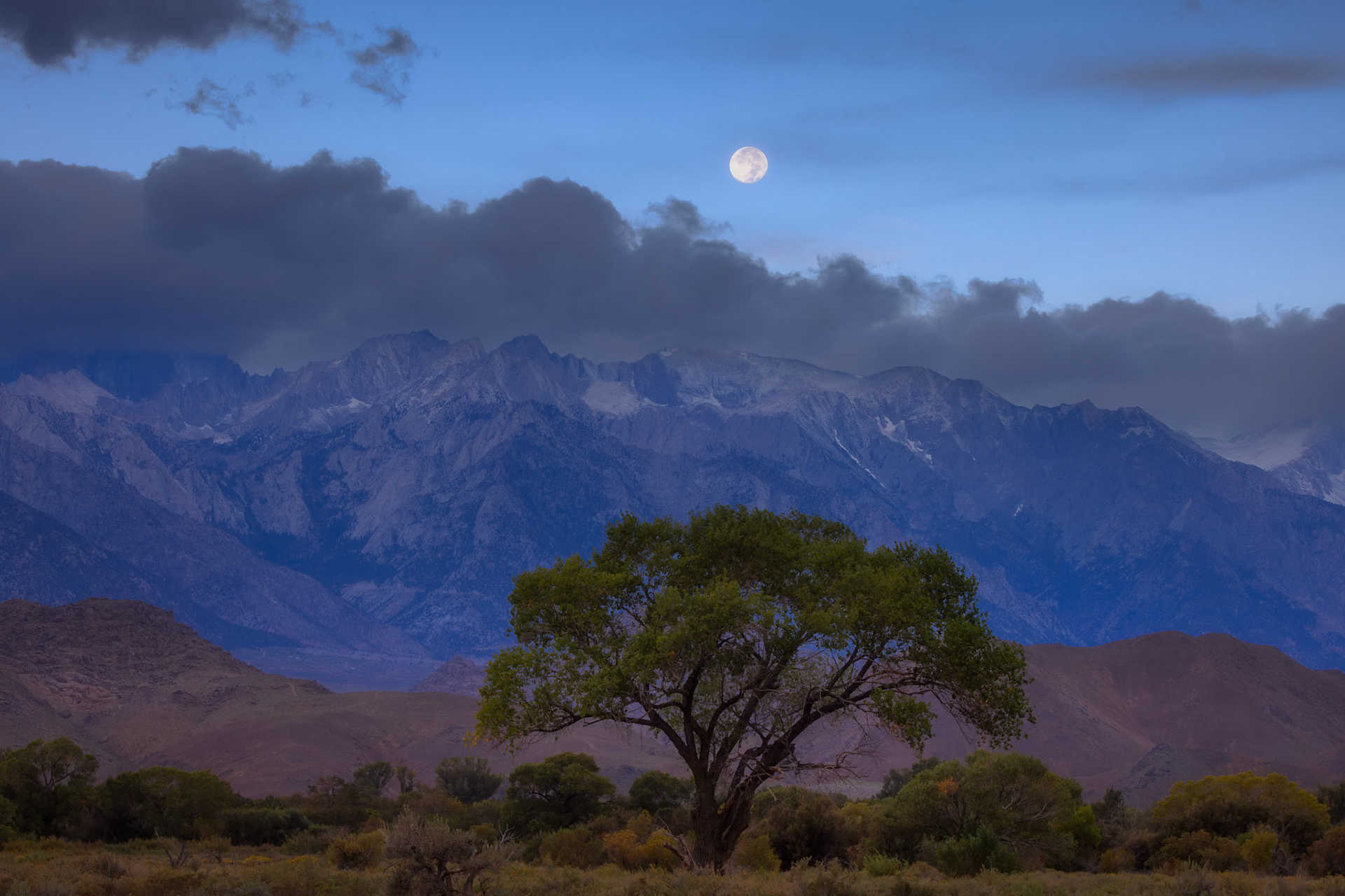 Sunrise, Lone Pine Peak, Alabama HIlls