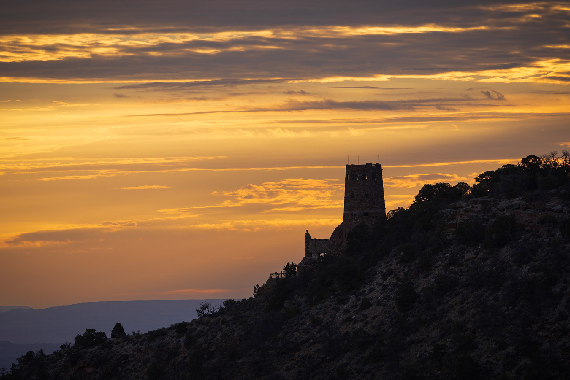 South Rim Grand Canyon, Desert View Watch Tower from Navajo Pointn