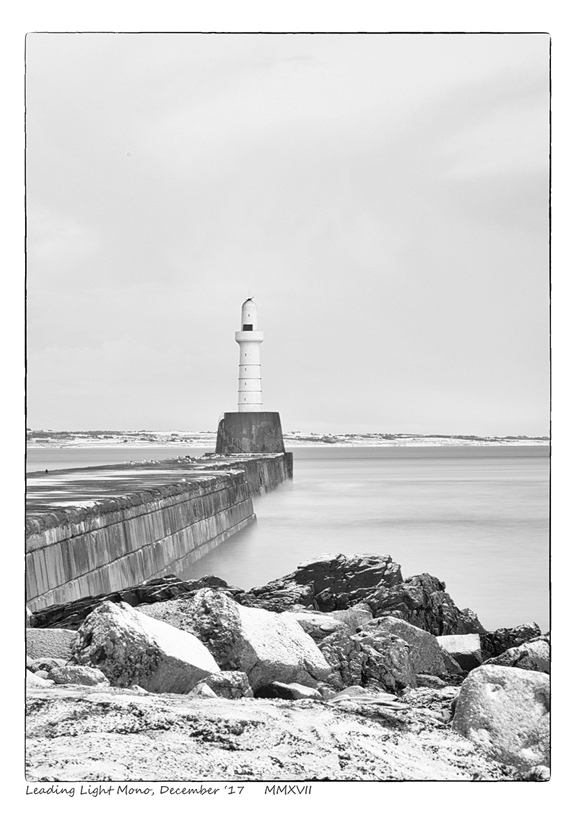 Leading Light Mono, December '17' (Aberdeen)