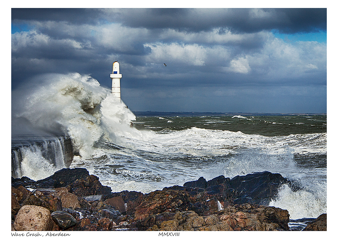 Wave Crash, Aberdeen