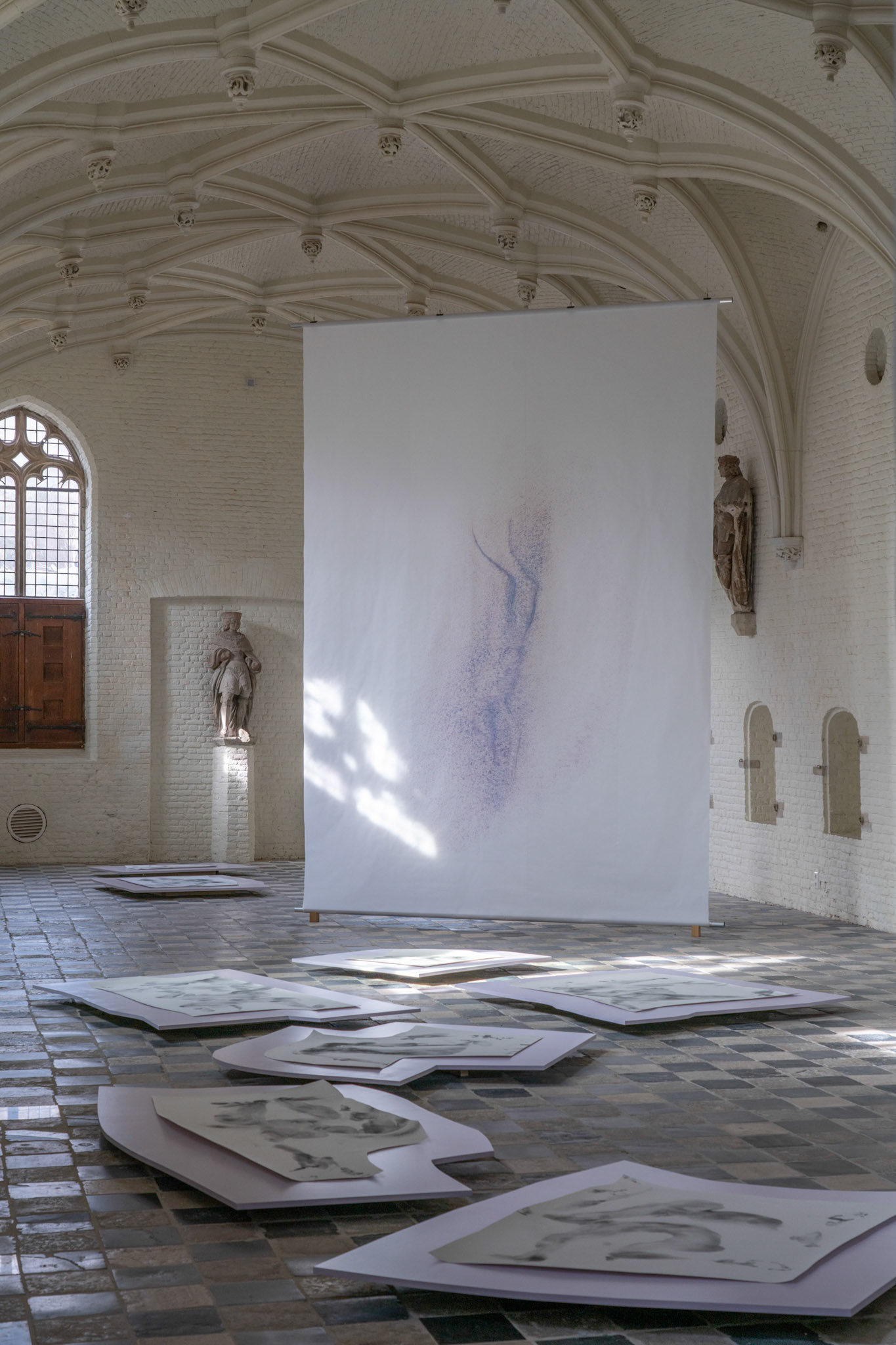 Covered (in between shoulder blades), installation view Vleeshal 2024