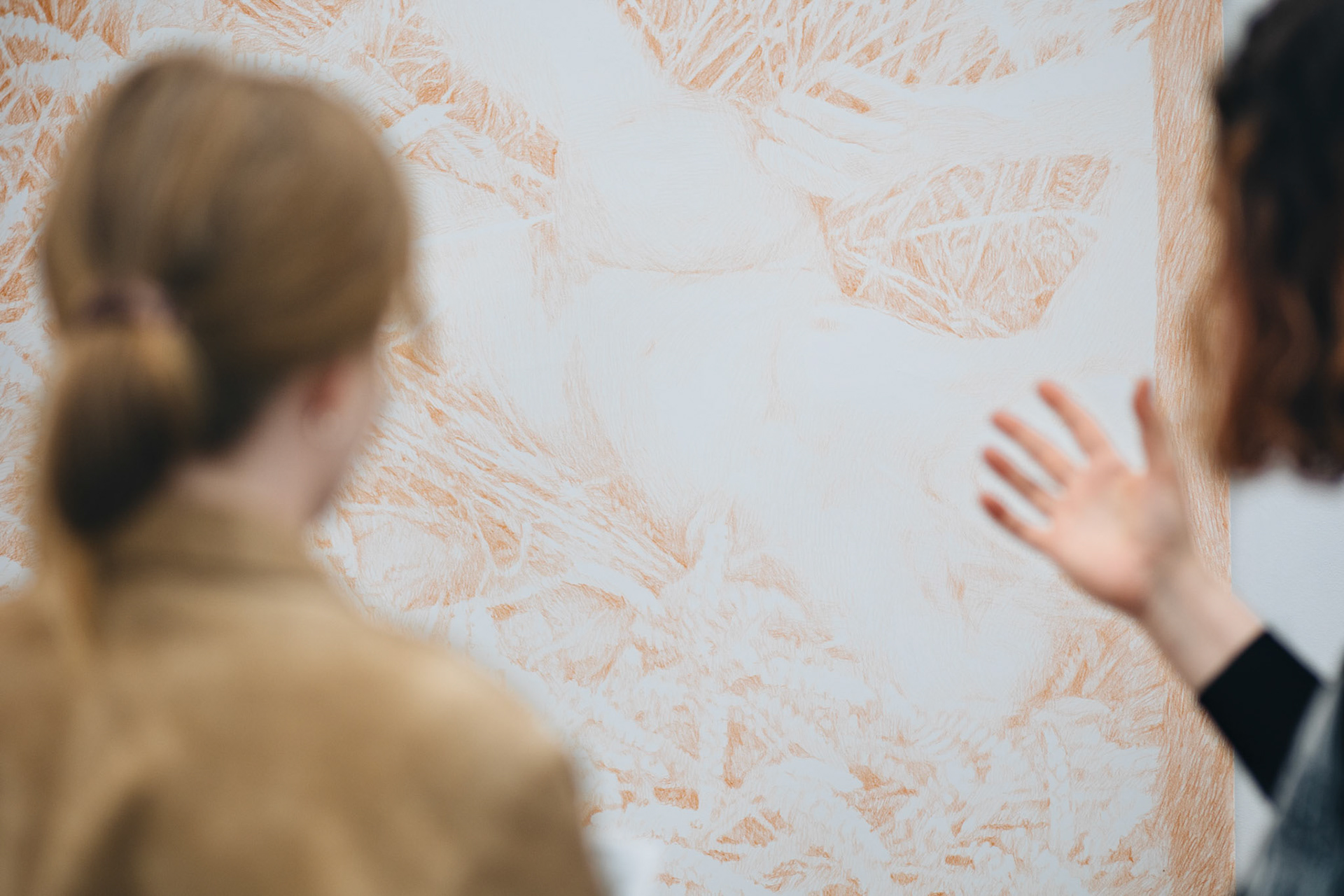Untitled (July 19), coloured pencil on paper, 427 x 240 cm, 2025, Drawing Centre Diepenheim 2026, photo Barbara Trienen