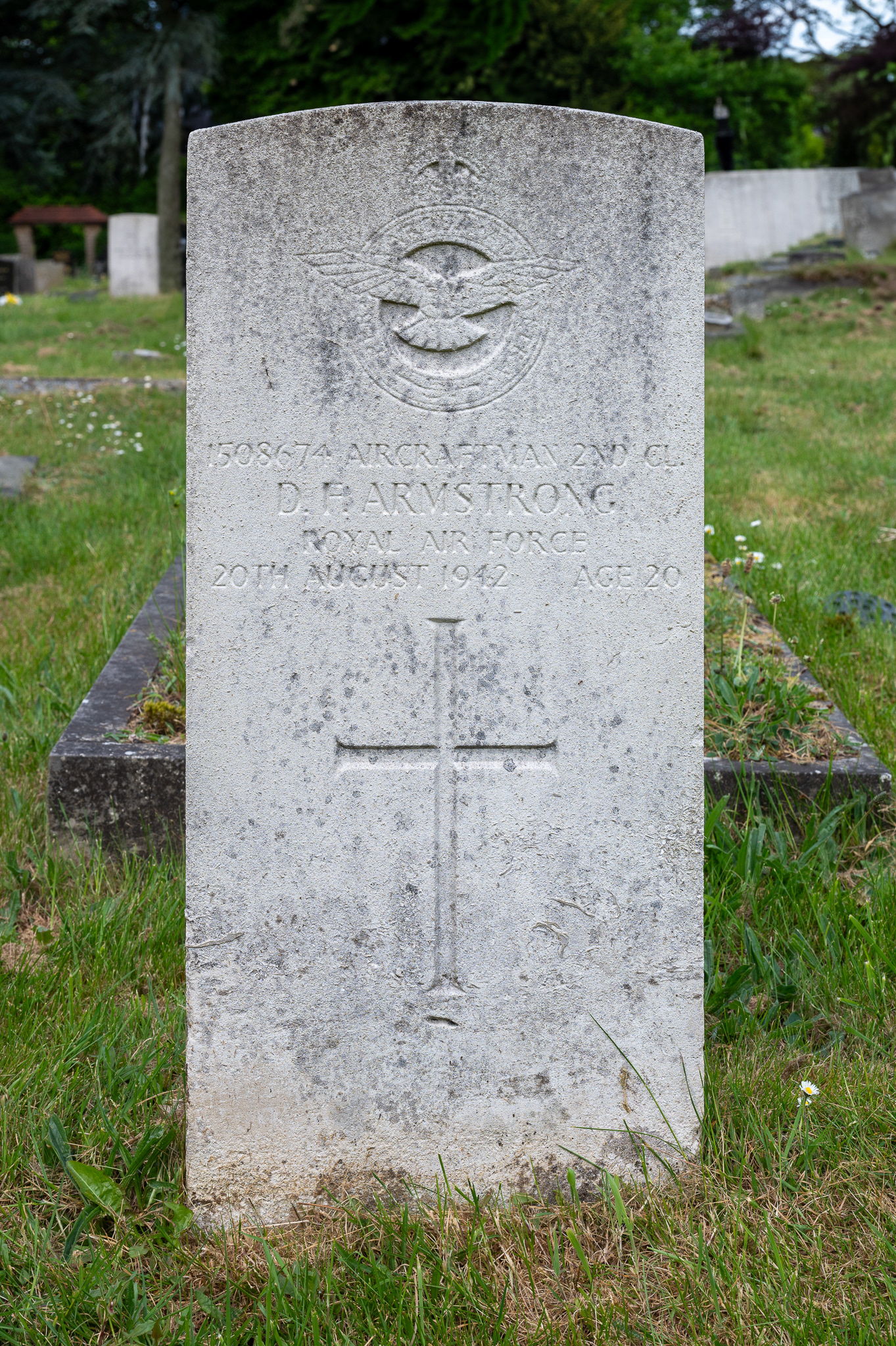 ARMSTRONG D H